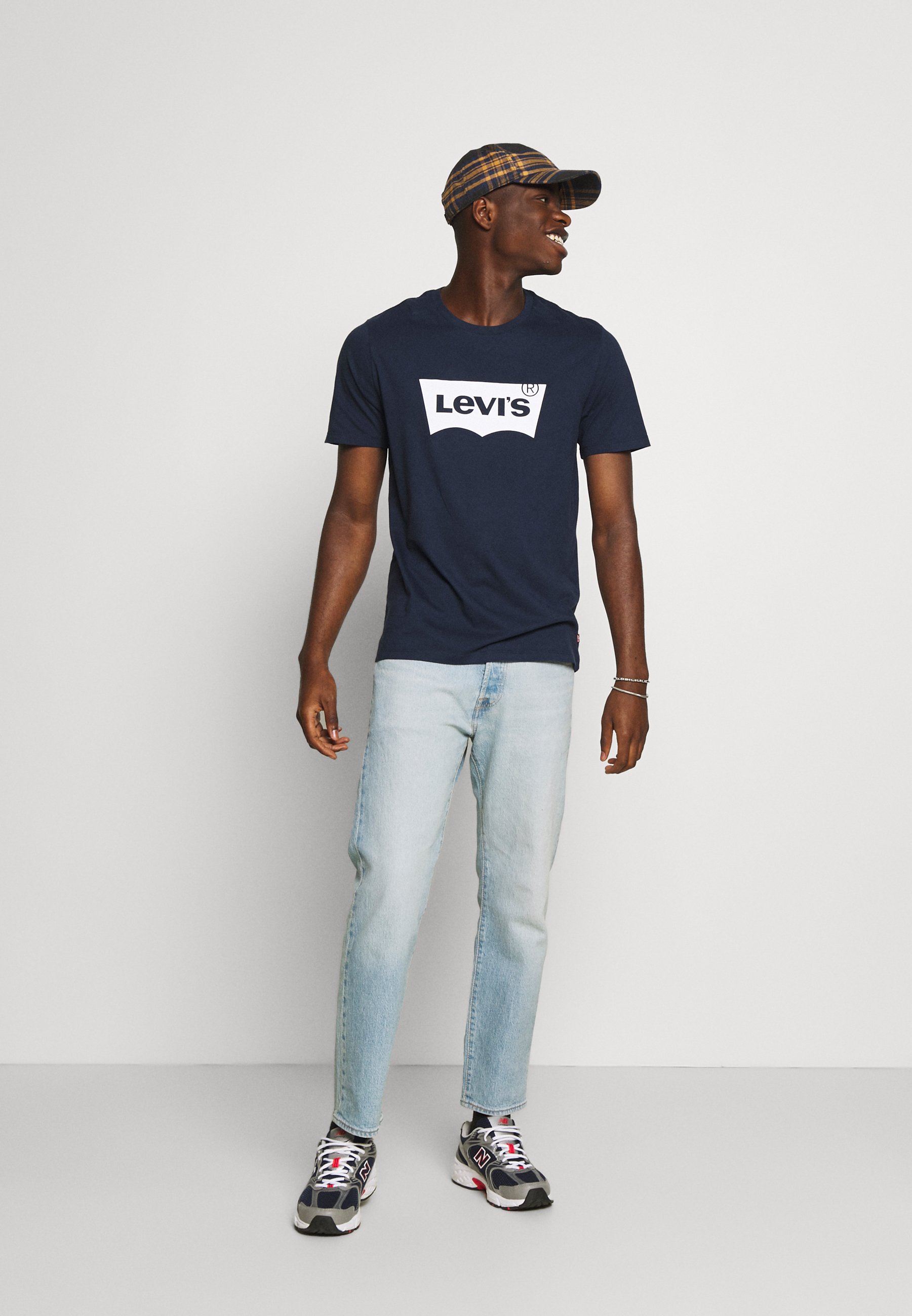 Levi's® HOUSEMARK GRAPHIC - Print T-shirt - dress blues/dark blue