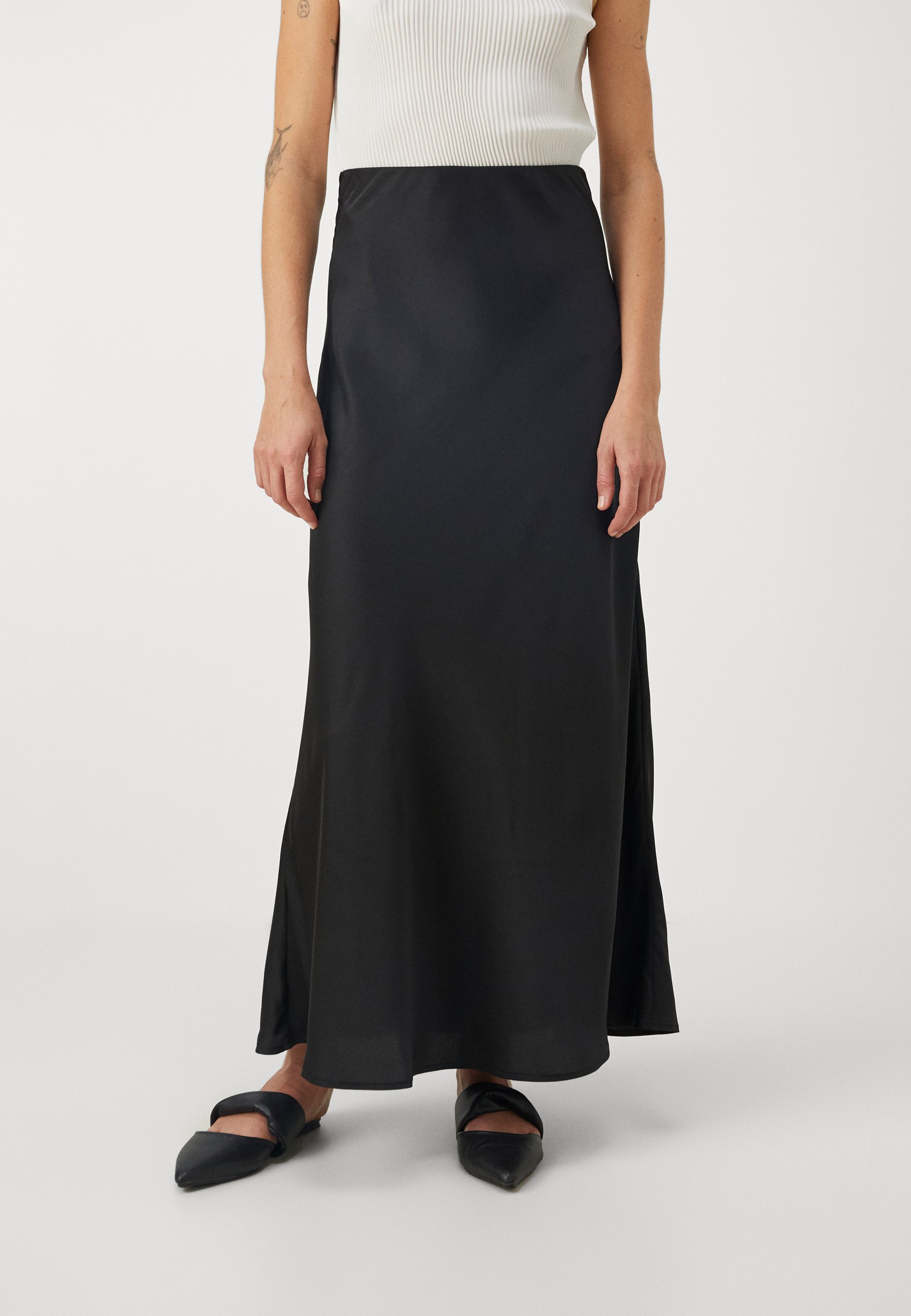 ONLY ONLGABBY MIDI SKIRT - Maxi skirt - black