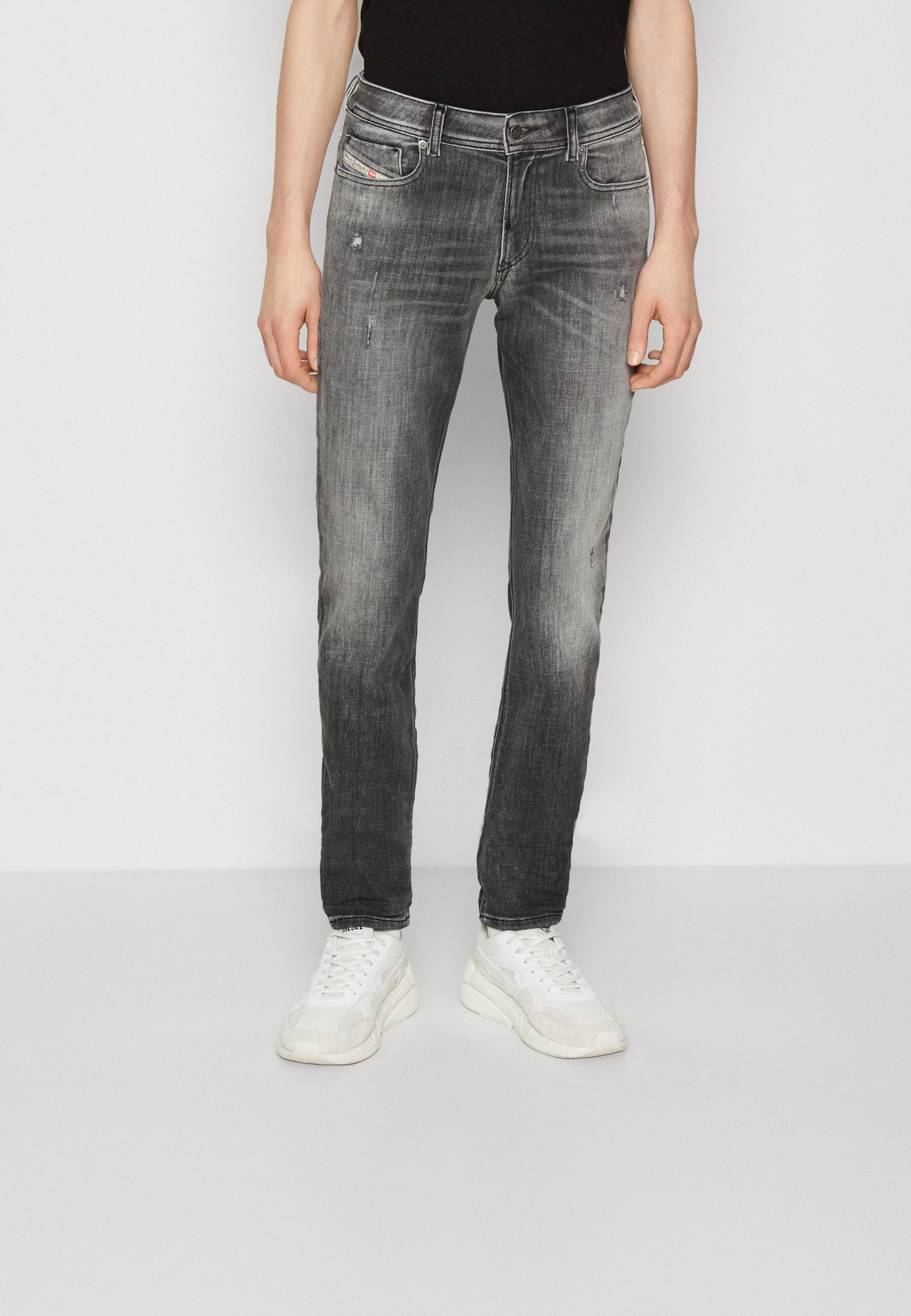 Diesel 1979 SLEENKER - Jeans Skinny Fit - black/gray/grey denim
