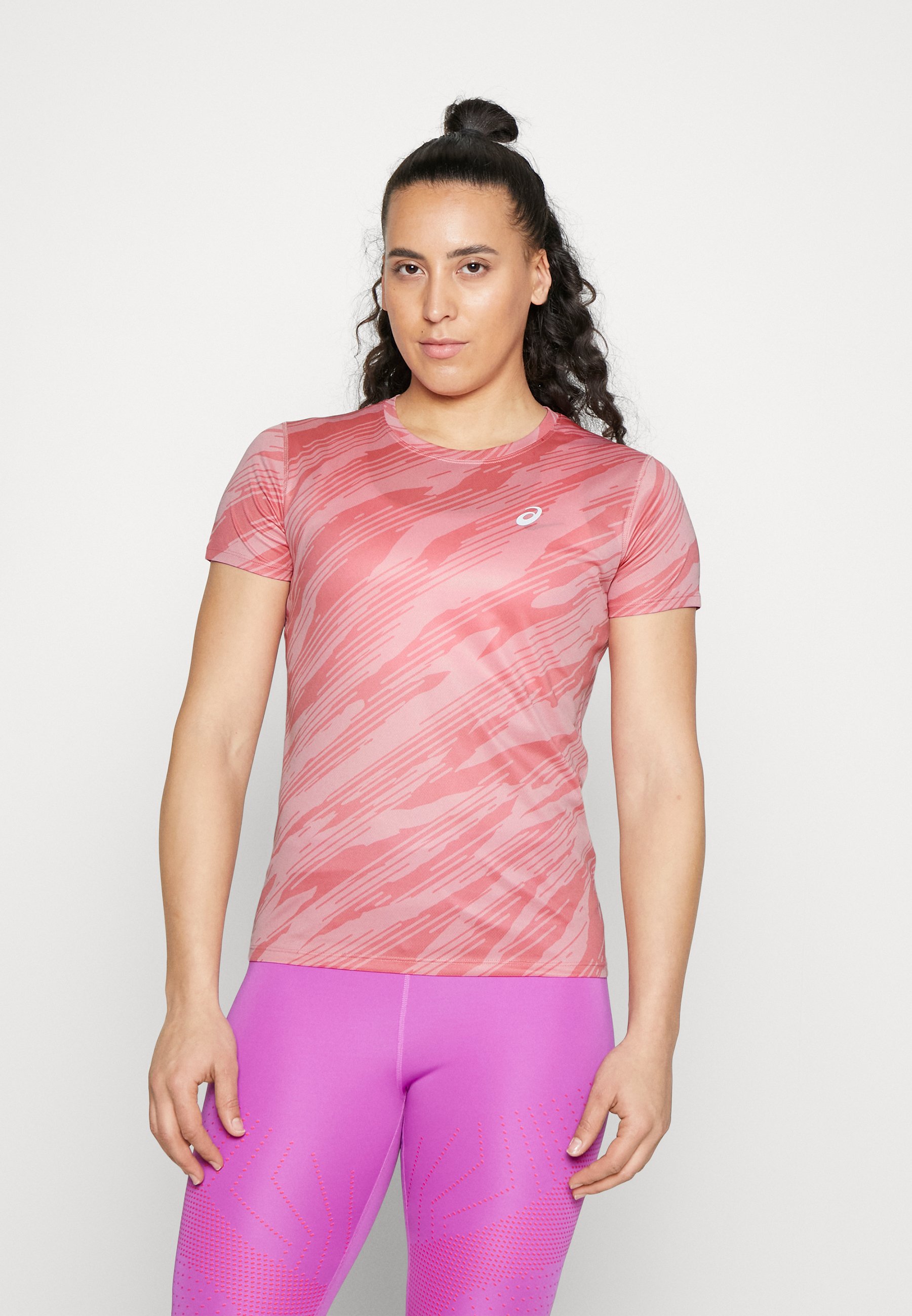 ASICS CORE ALL OVER PRINT - Sports T-shirt - fruit punch/pink