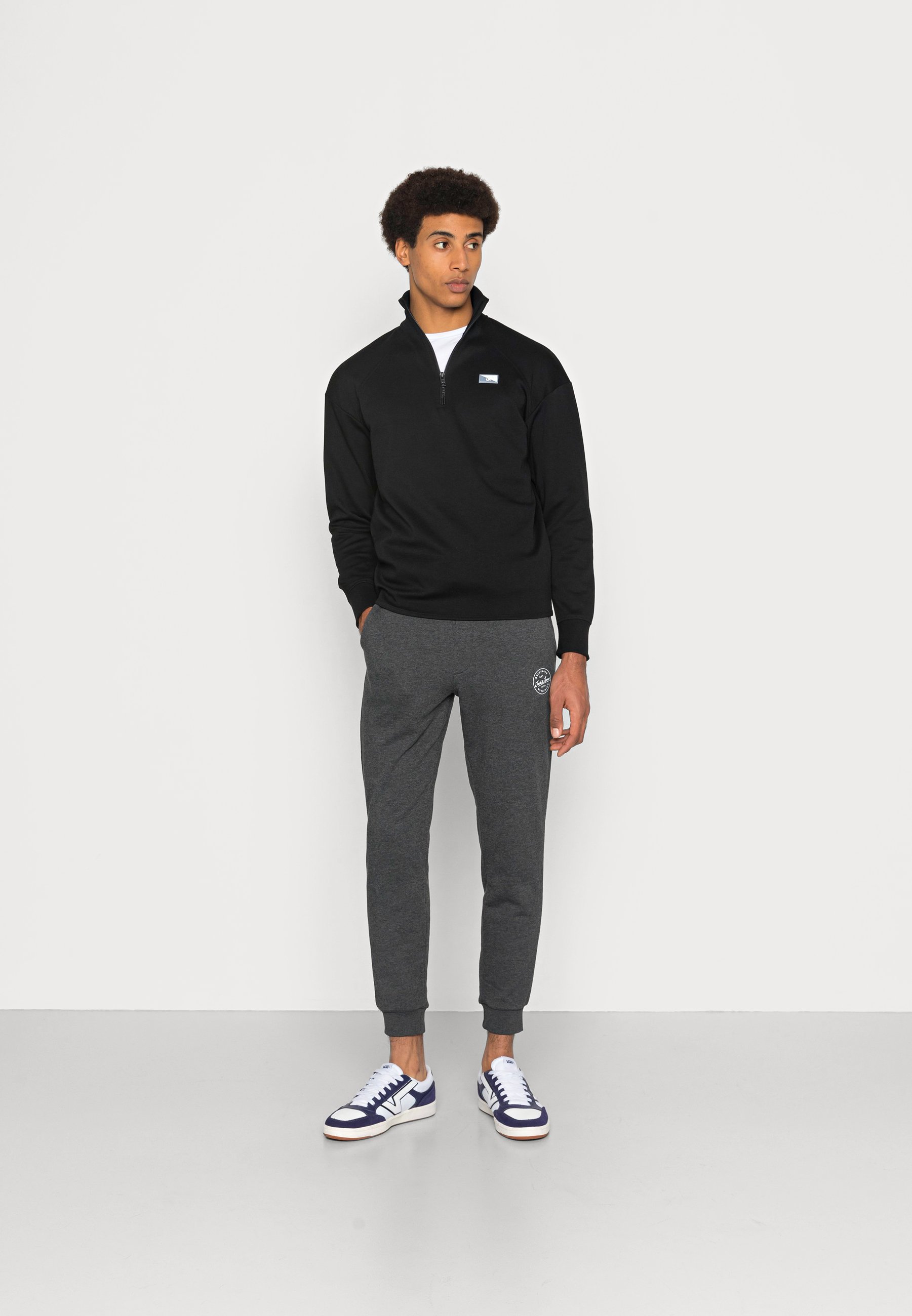 Jack &Jones JCOAIR  - Sweatshirt - black
