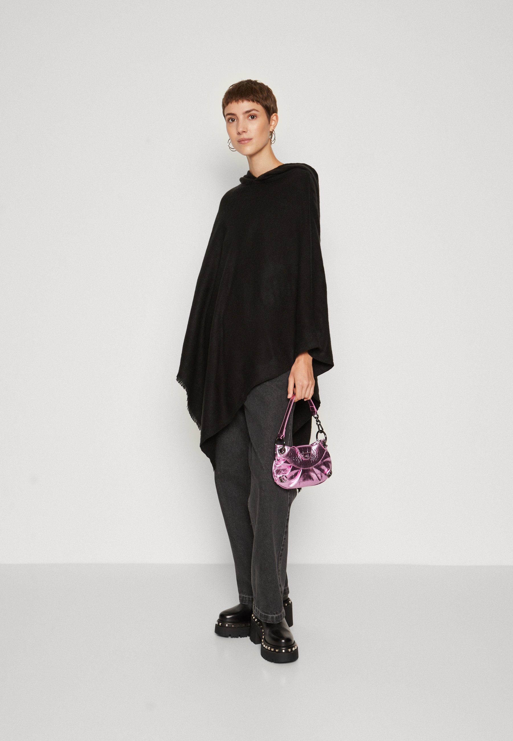 Vero Moda VMKLEO PONCHO HOODED - Cape - black