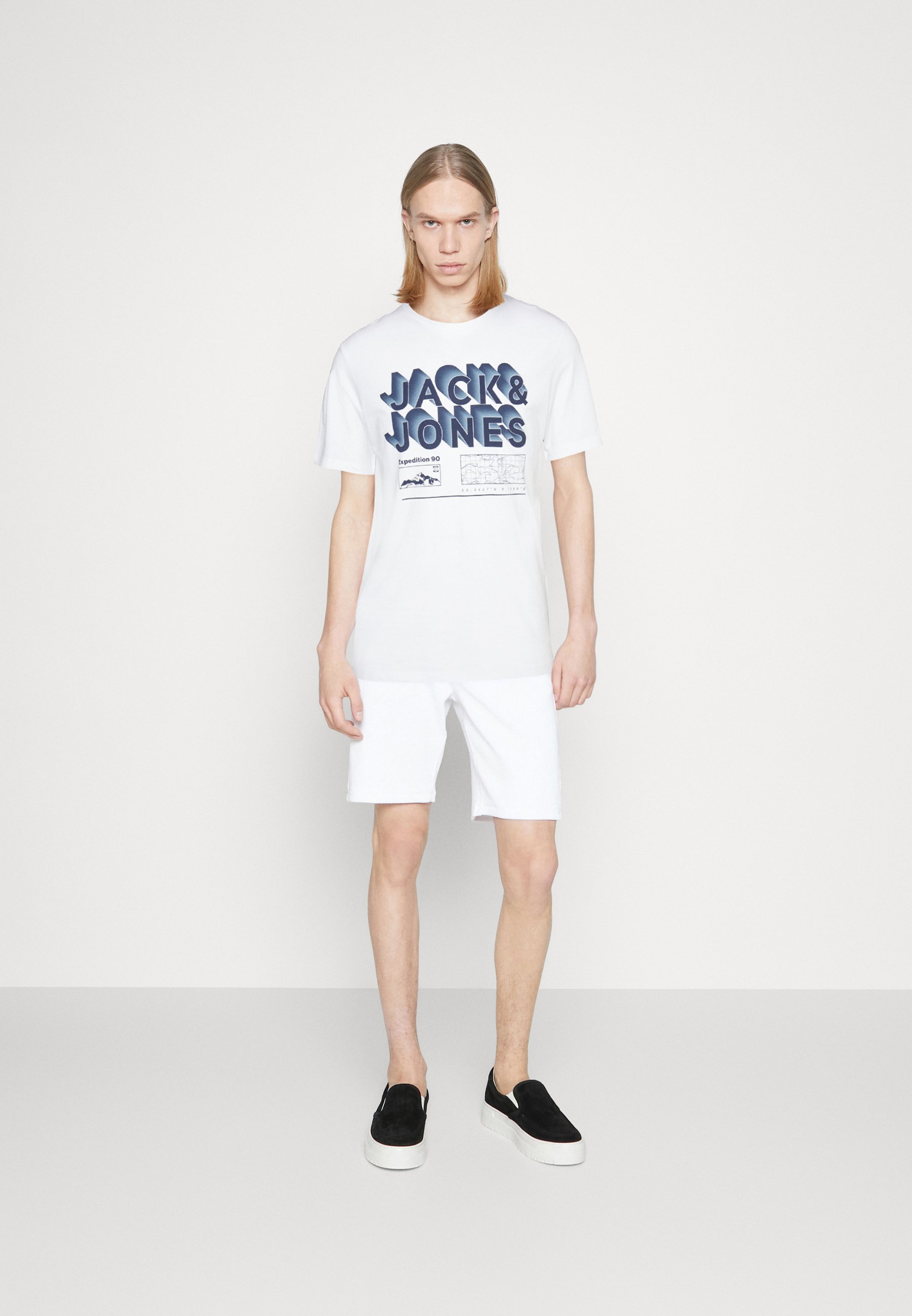 Jack &Jones JCOBOOSTER TEE CREW NECK - Print T-shirt - white