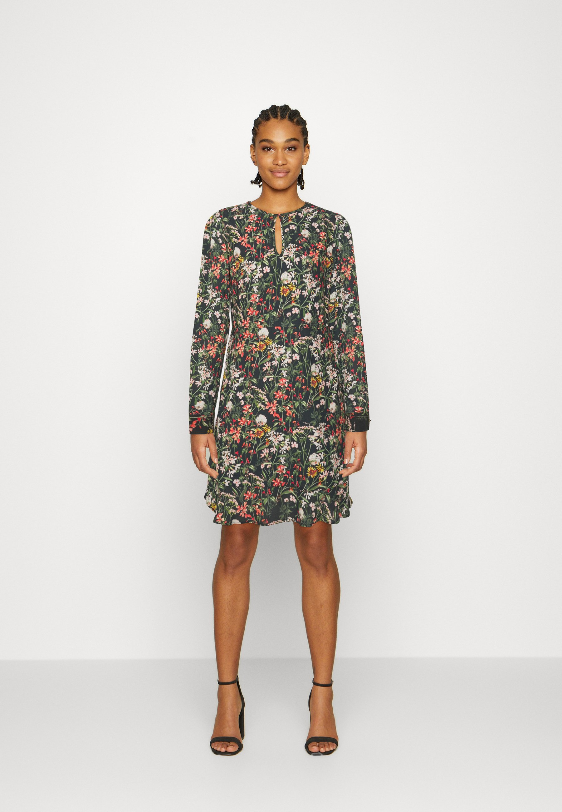 Scotch & Soda RUFFLE HEM ALLOVER MINI DRESS - Day dress - meadow deep raspberry/multi-coloured