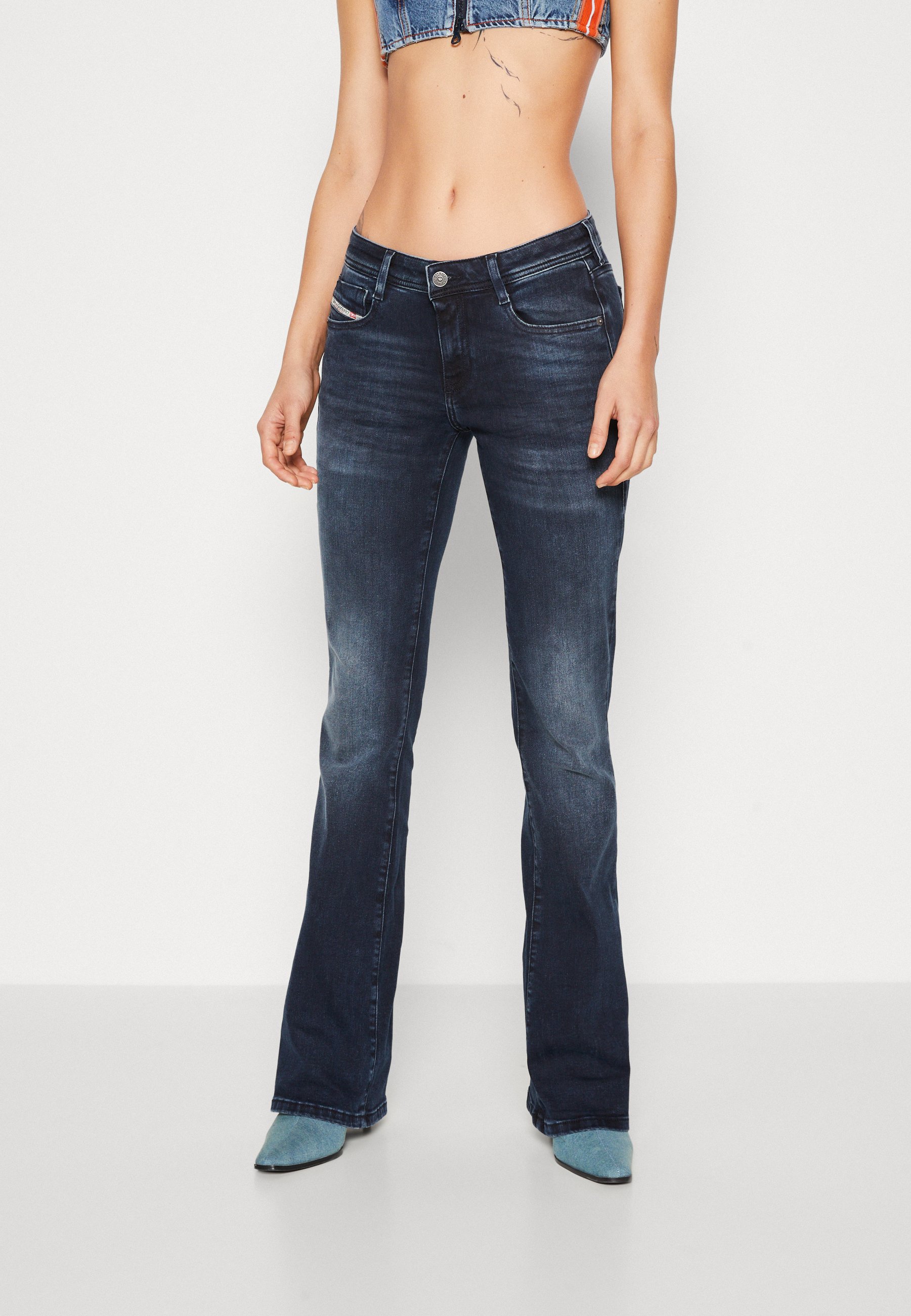 Diesel 1969 D-EBBEY - Bootcut jeans - blue denim