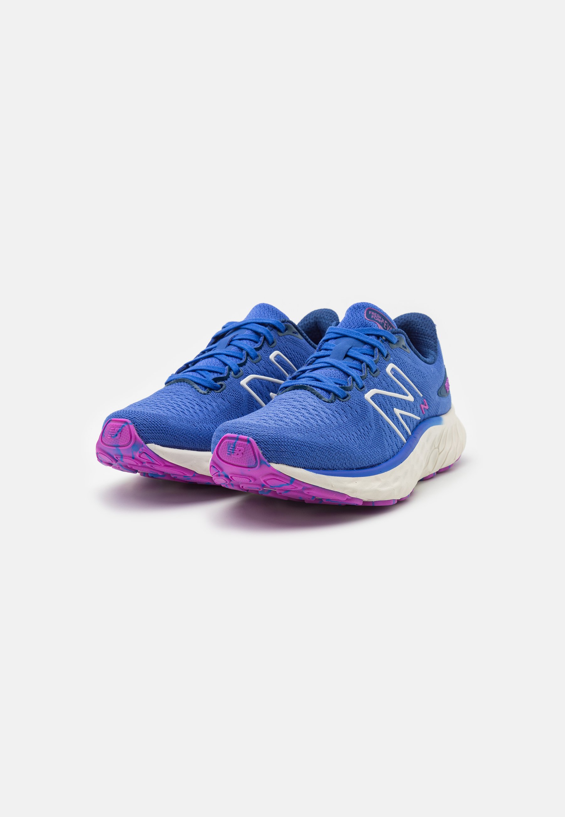 NB FRESH FOAM X EVOZ  - Neutral running shoes - marine blue/blue