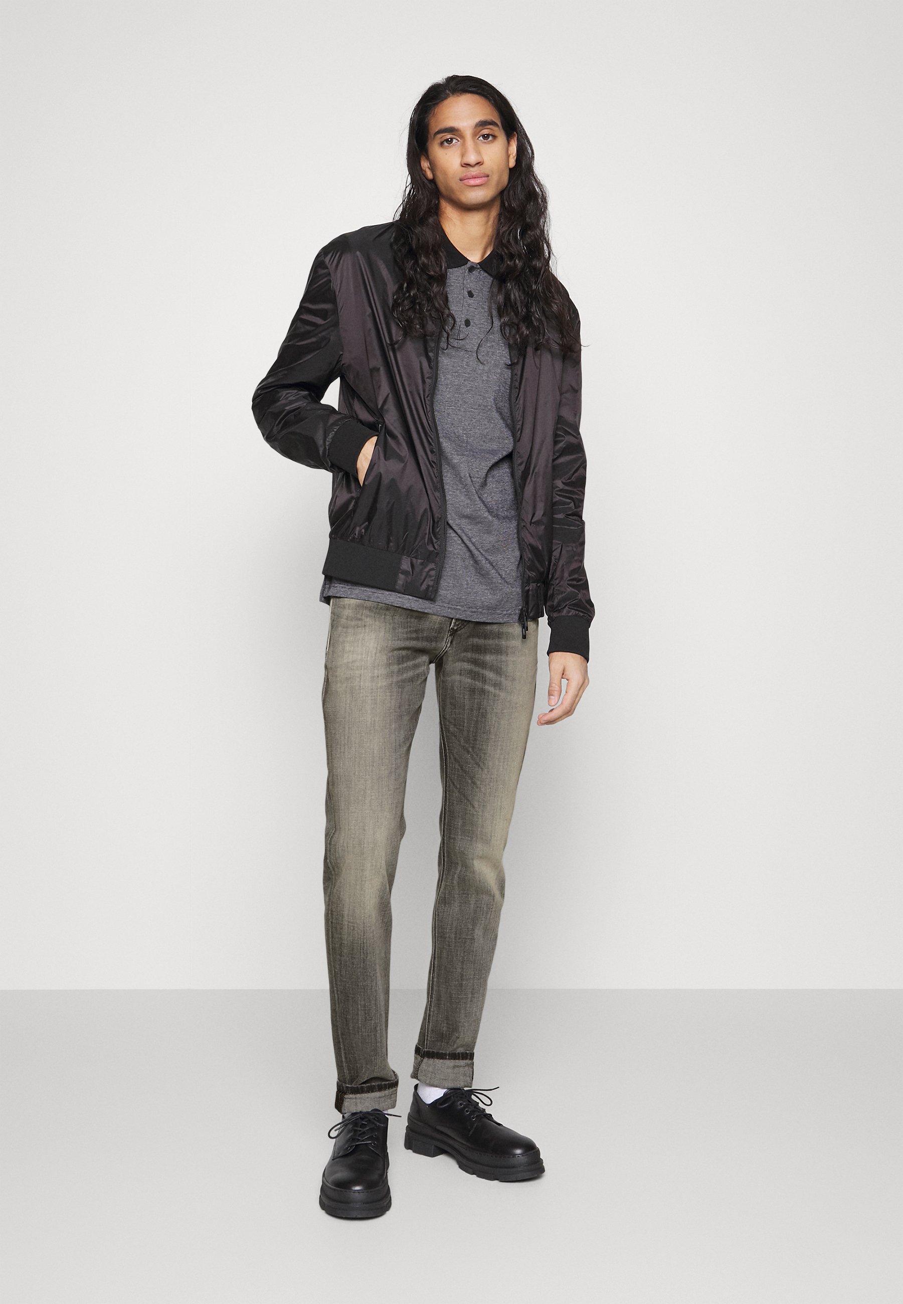 Diesel SLEENKER - Slim fit jeans - black dark grey/grey denim