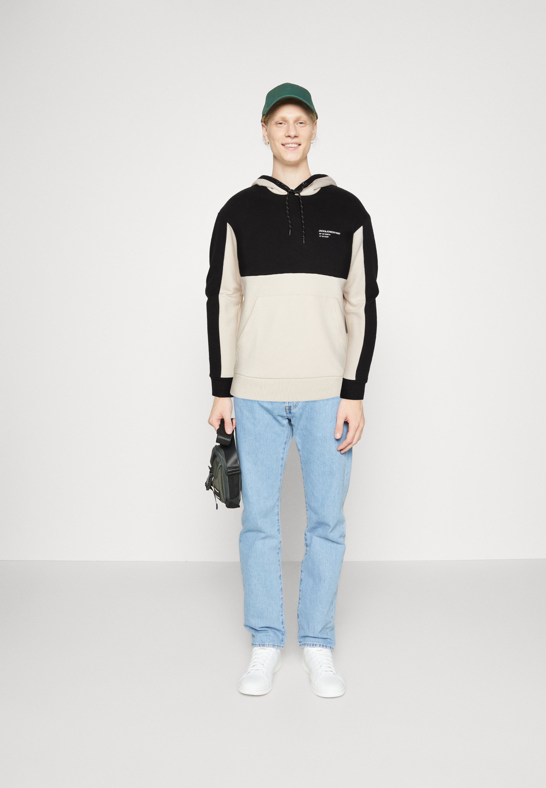 Jack &Jones JJEFORCE BLOCKING NOOS - Sweatshirt - moonbeam/off-white