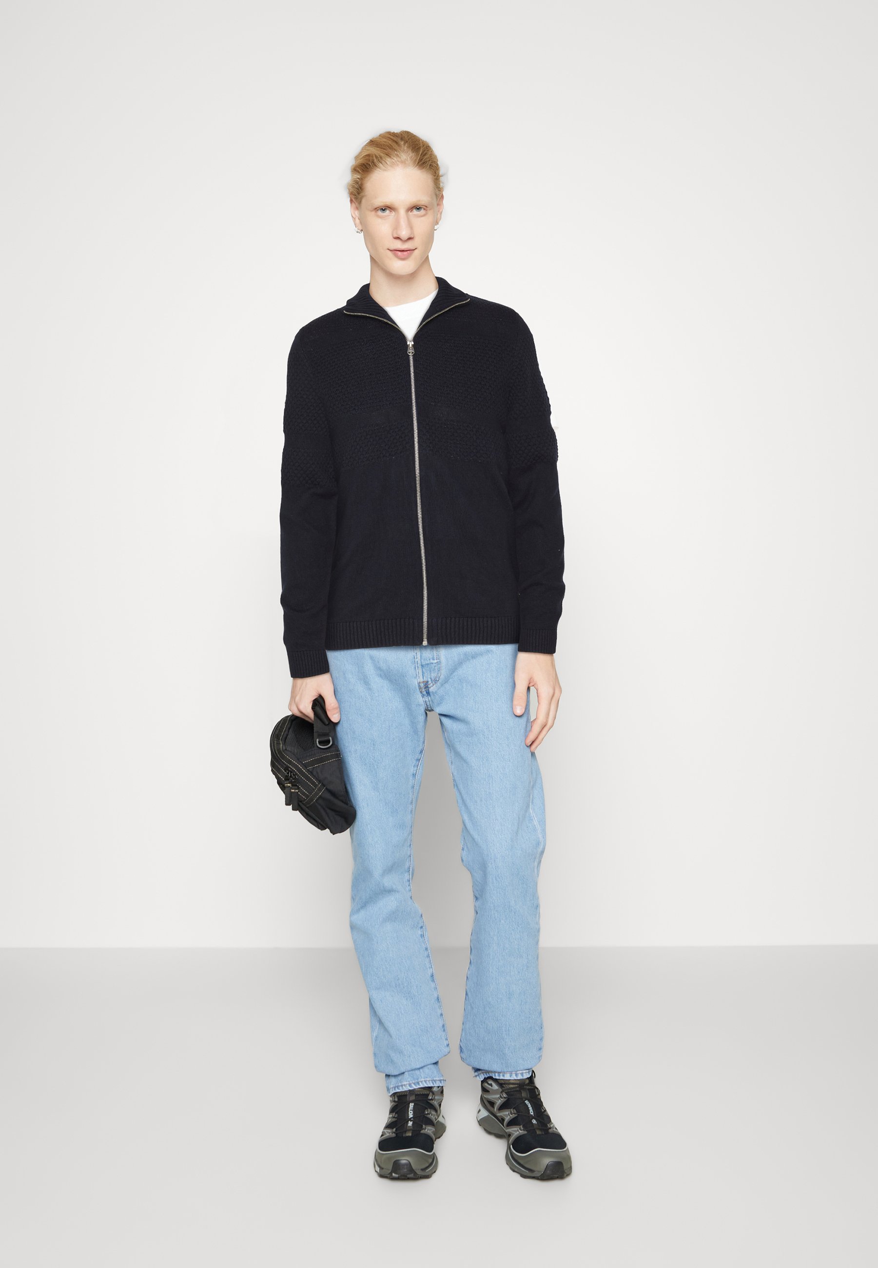 Jack &Jones JCOCHRIS BUBBLE STITCH CARDIGAN - Cardigan - navy blazer/dark blue