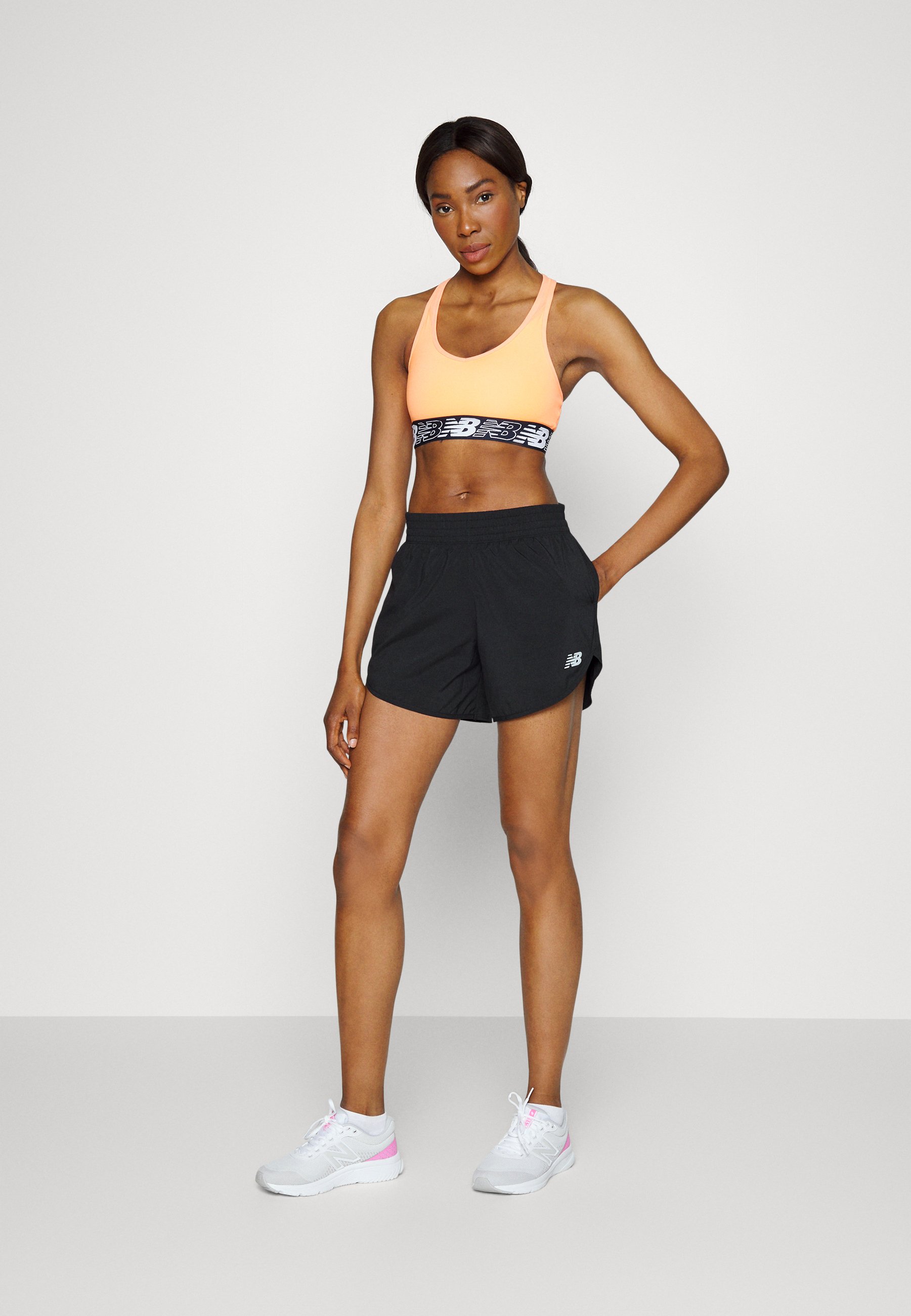 NB ACCELERATE  - Sports shorts - black