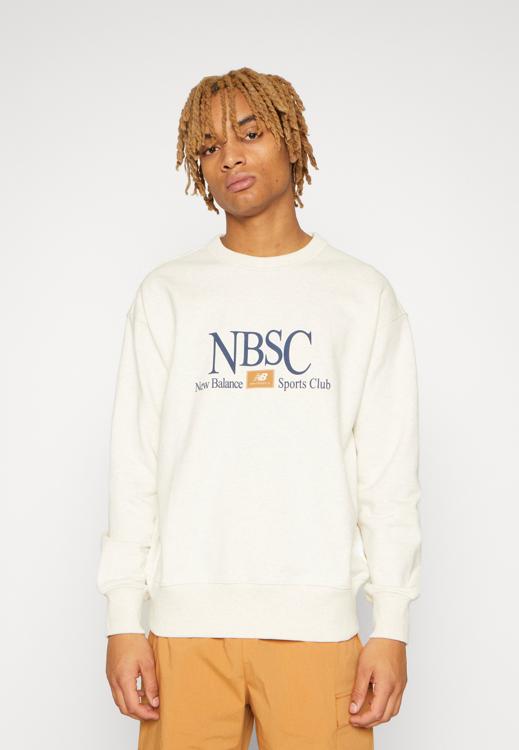 NB ATHLETICS SPORTS CLUB CREWNECK - Sweatshirt - beige