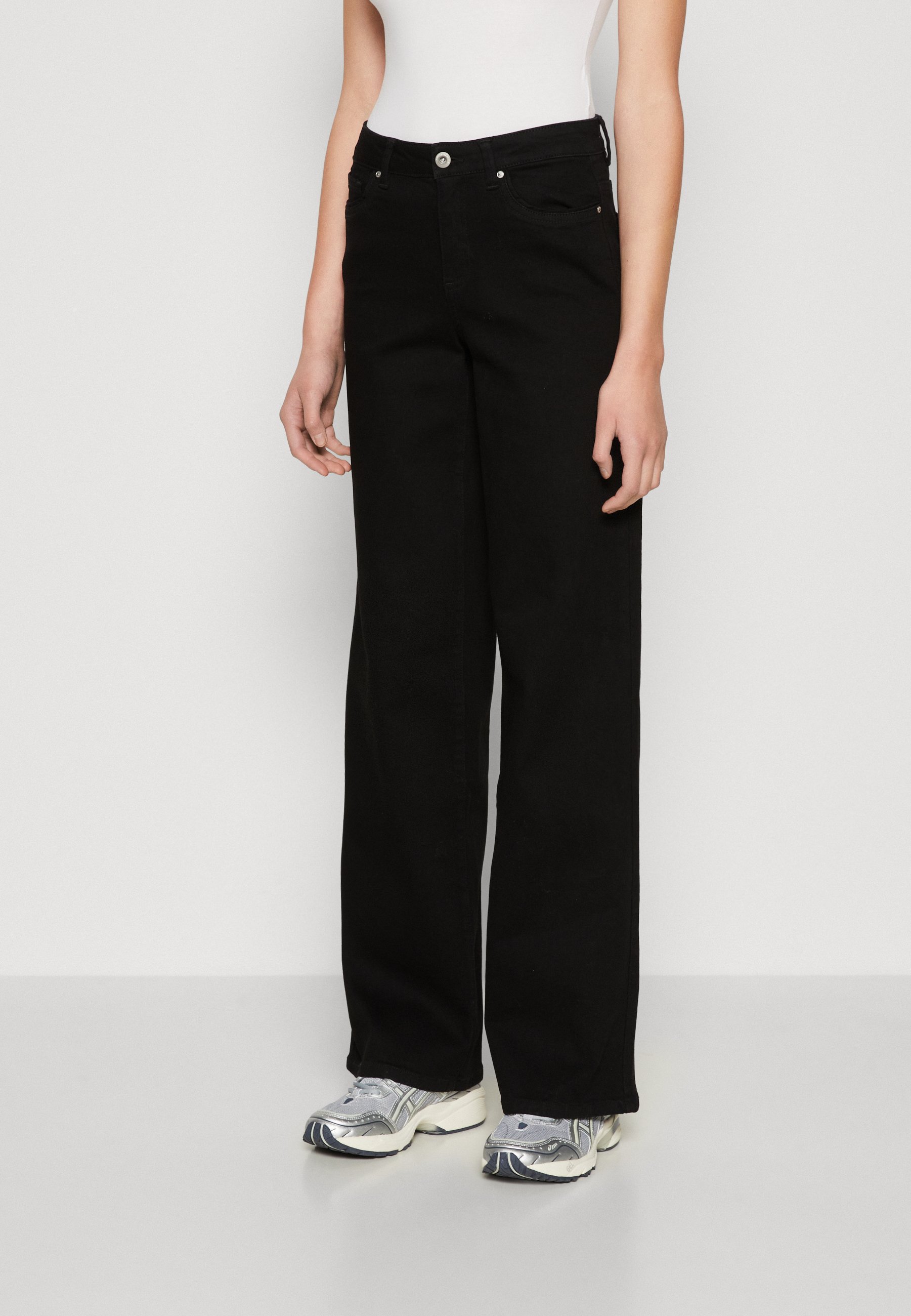 ONLY ONLWAUW WIDE  - Relaxed fit jeans - black denim