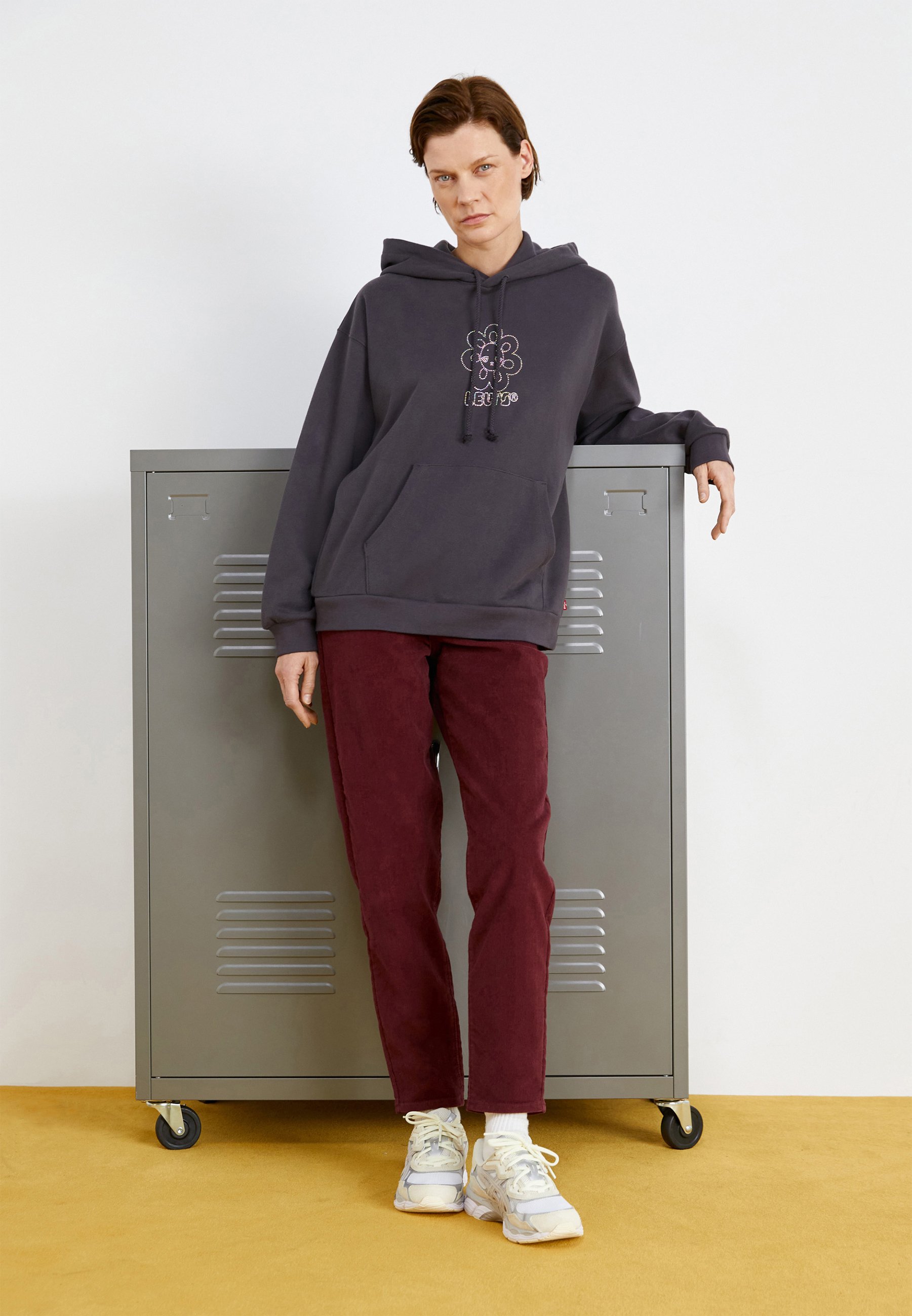 Levi's® GRAPHIC SALINAS HOODIE - Sweatshirt - black