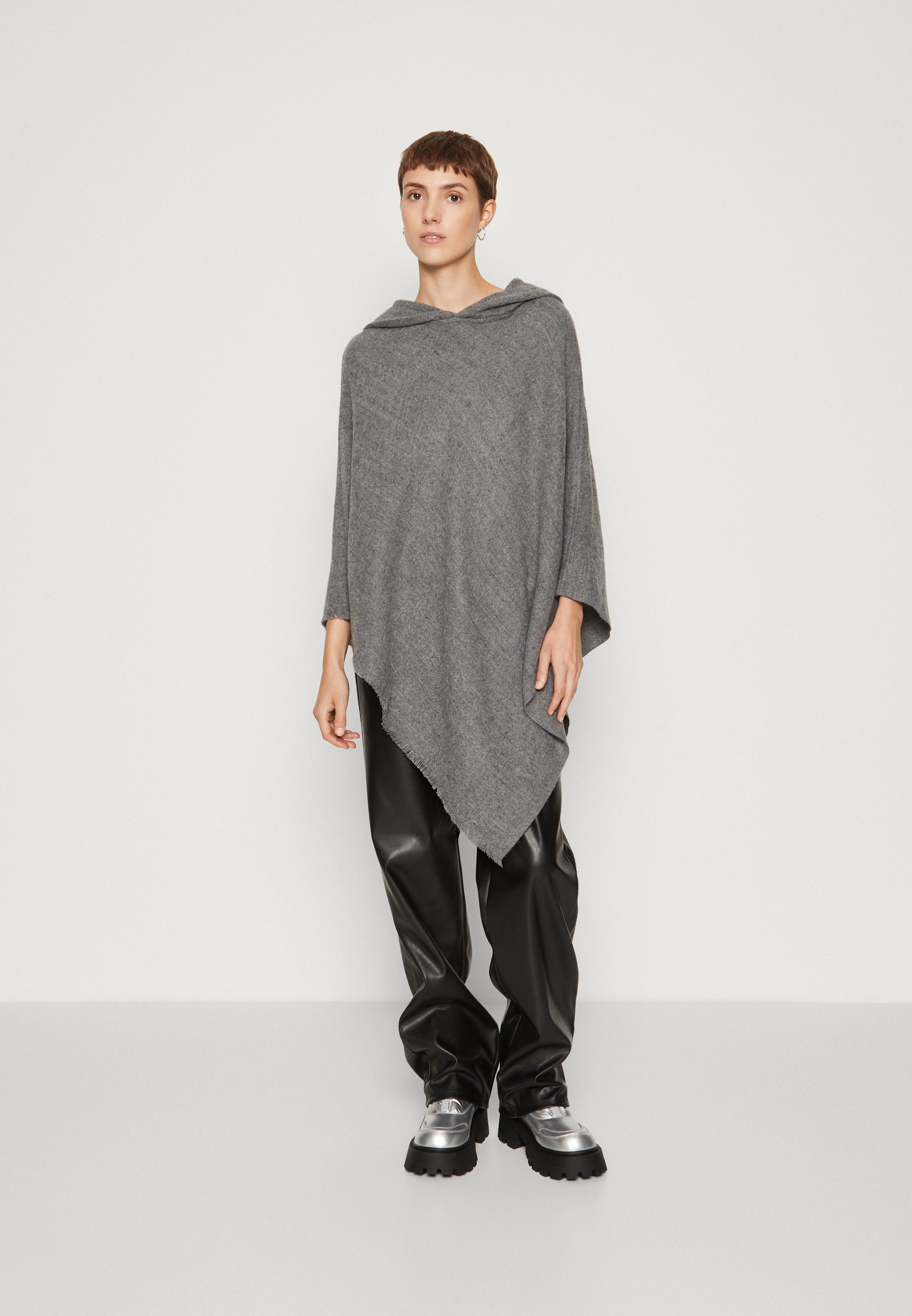 Vero Moda VMKLEO PONCHO HOODED - Cape - medium grey/mottled grey