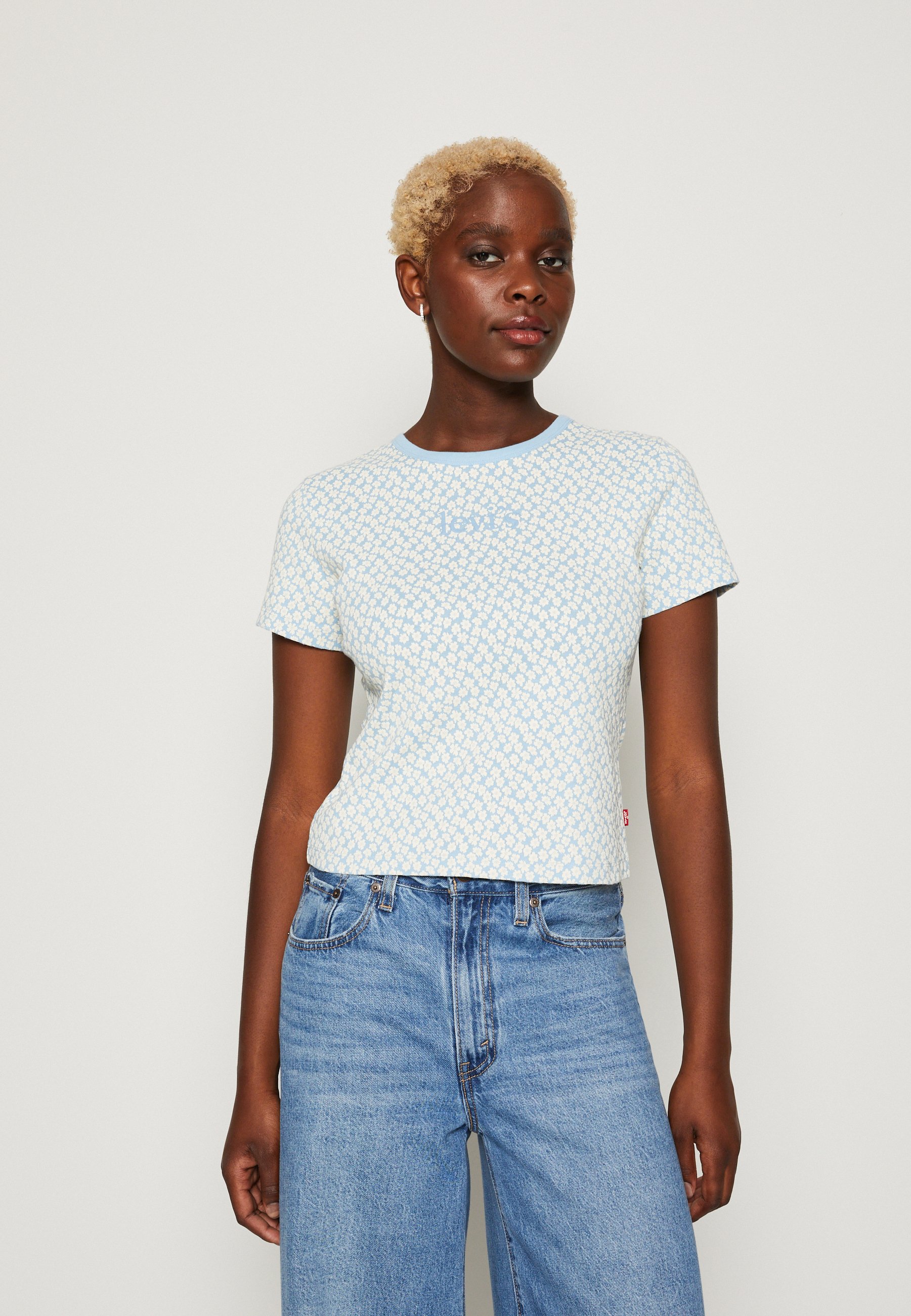 Levi's® GRAPHIC RICKIE TEE - Print T-shirt - light blue/white/light blue