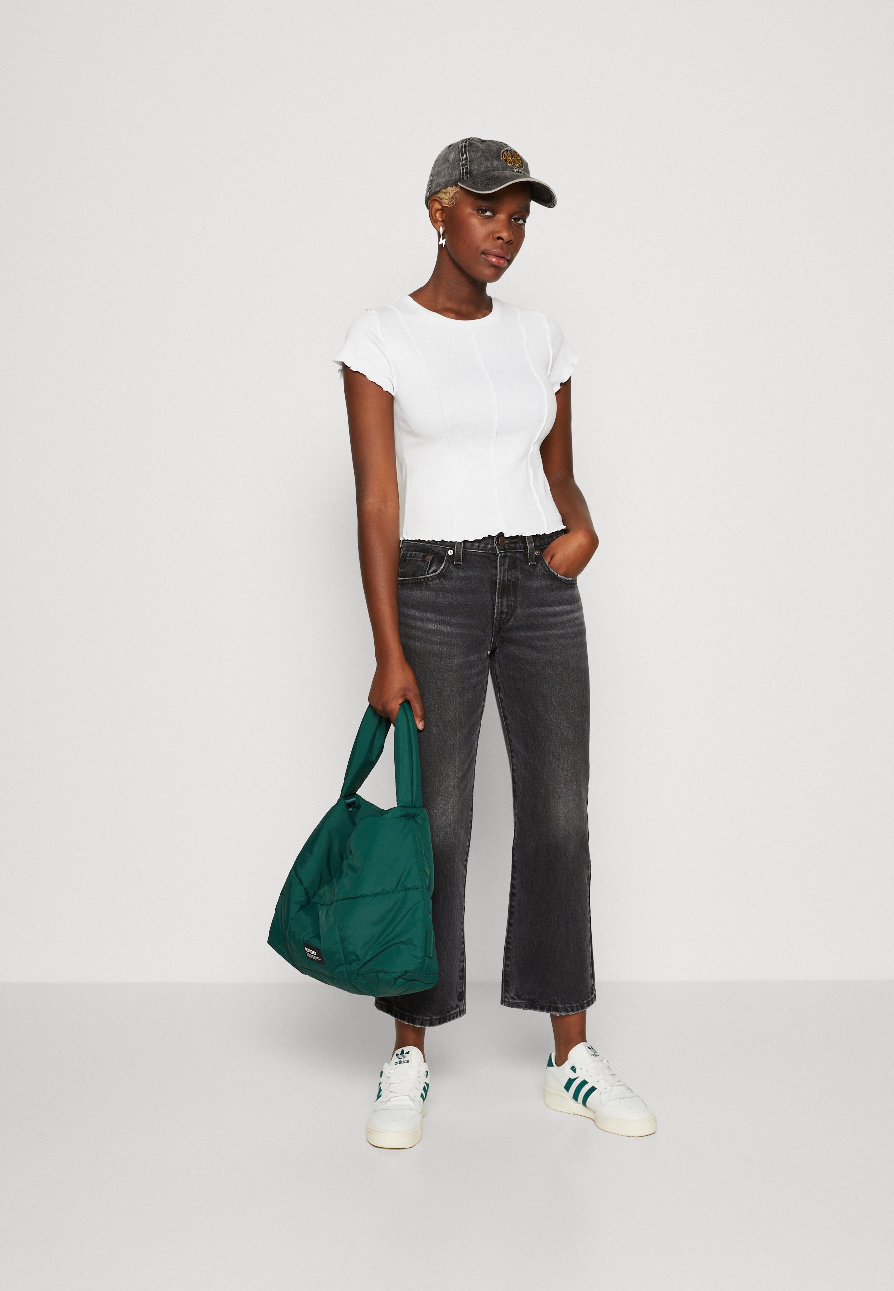 Levi's® INSIDE OUT SEAMED TEE - Print T-shirt - white