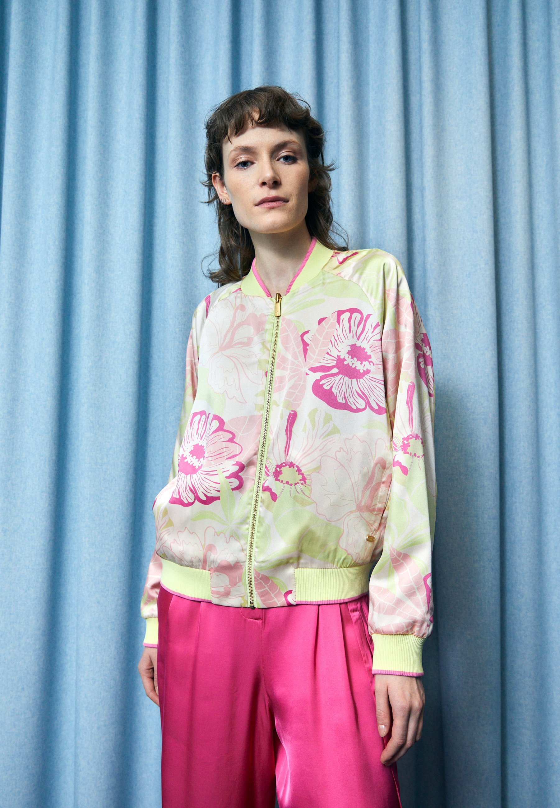 Scotch & Soda REVERSIBLE - Bomber Jacket - vondelfield blossom/multi-coloured