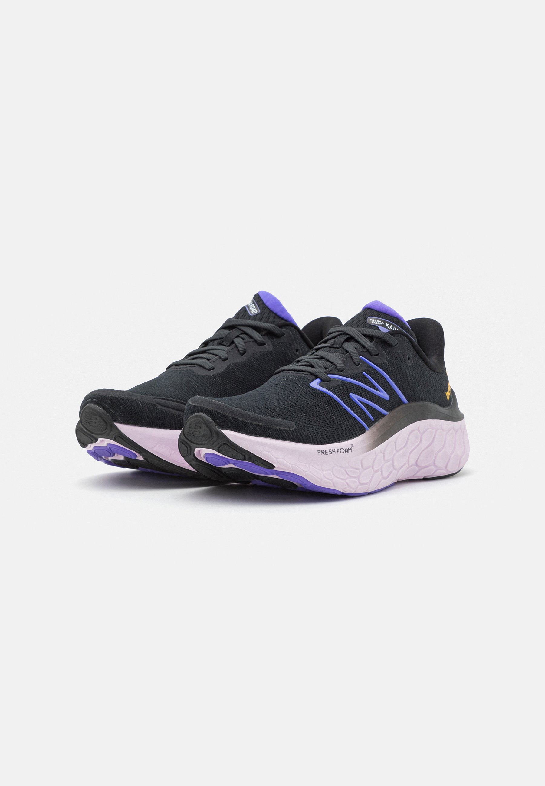NB FRESH FOAM X KAIHA - Neutral running shoes - black