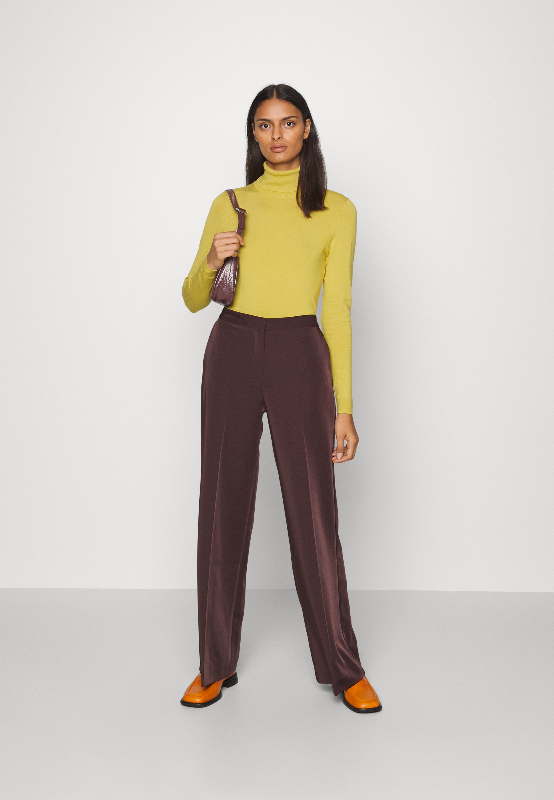 Esprit ROLLNECK  - Long sleeved top - dusty yellow/yellow