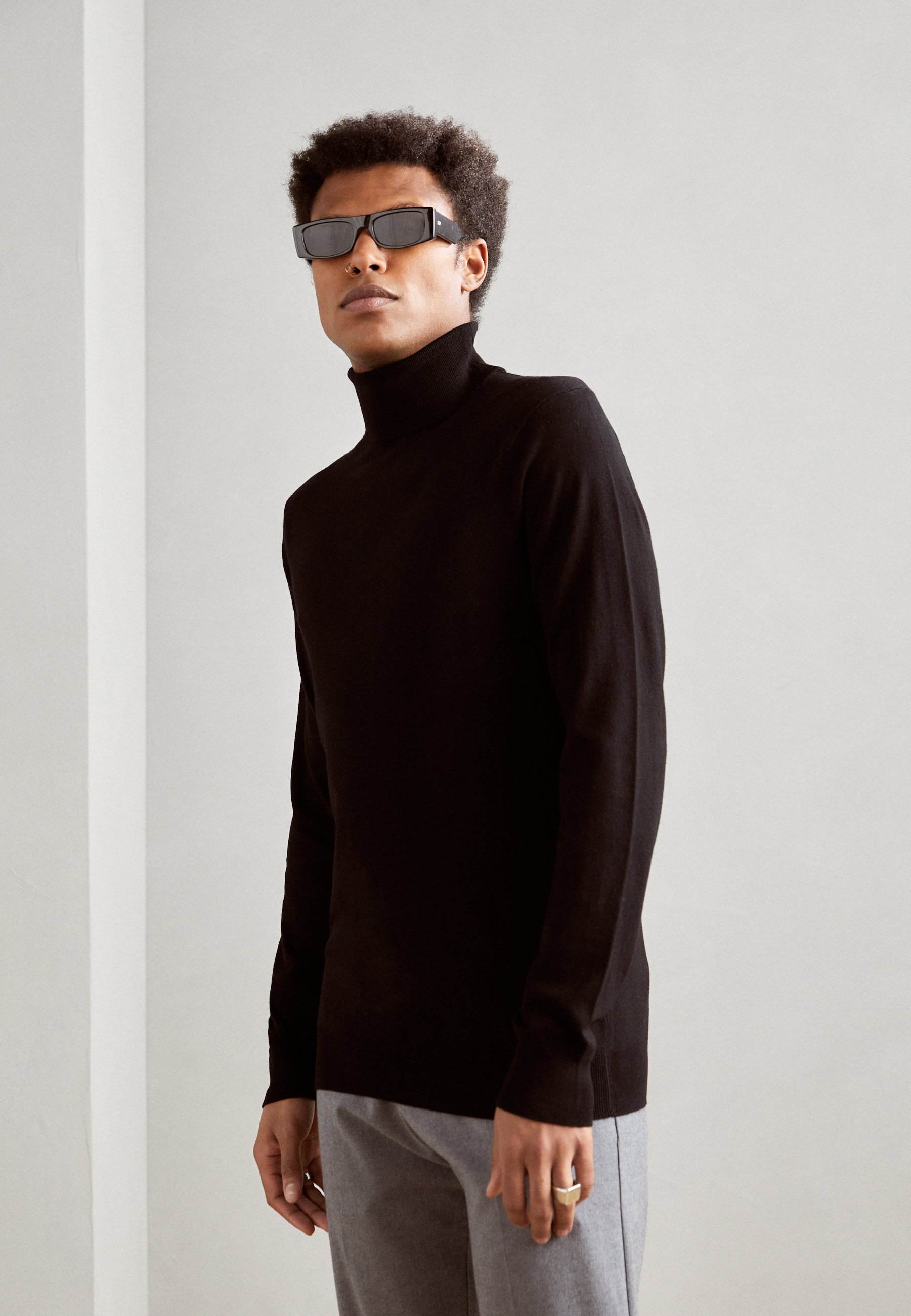Scotch & Soda ESSENTIALS TURTLE  - Jumper - black