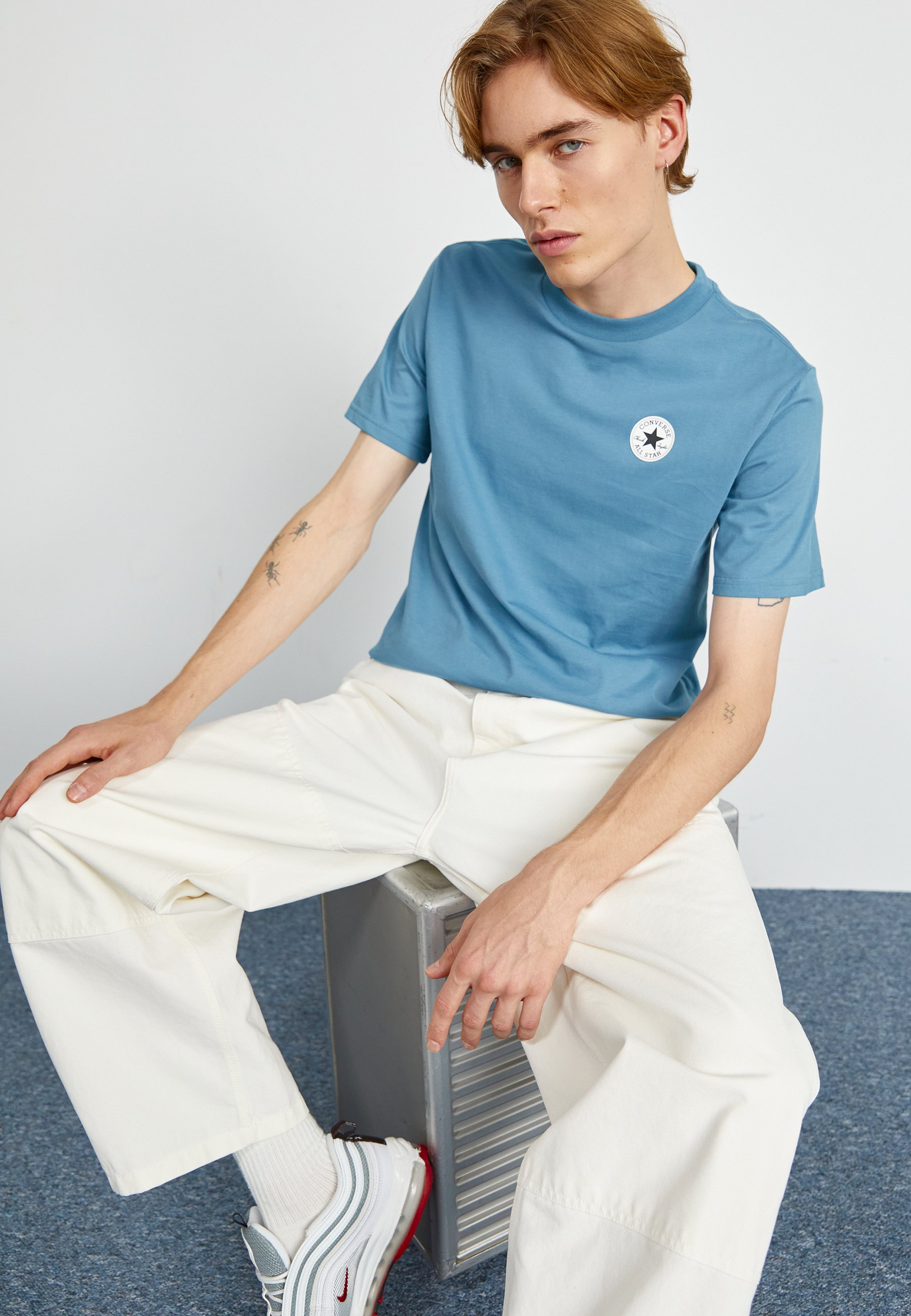Converse CHUCK  FUTURE TEE UNISEX - Basic T-shirt - noble blue/blue