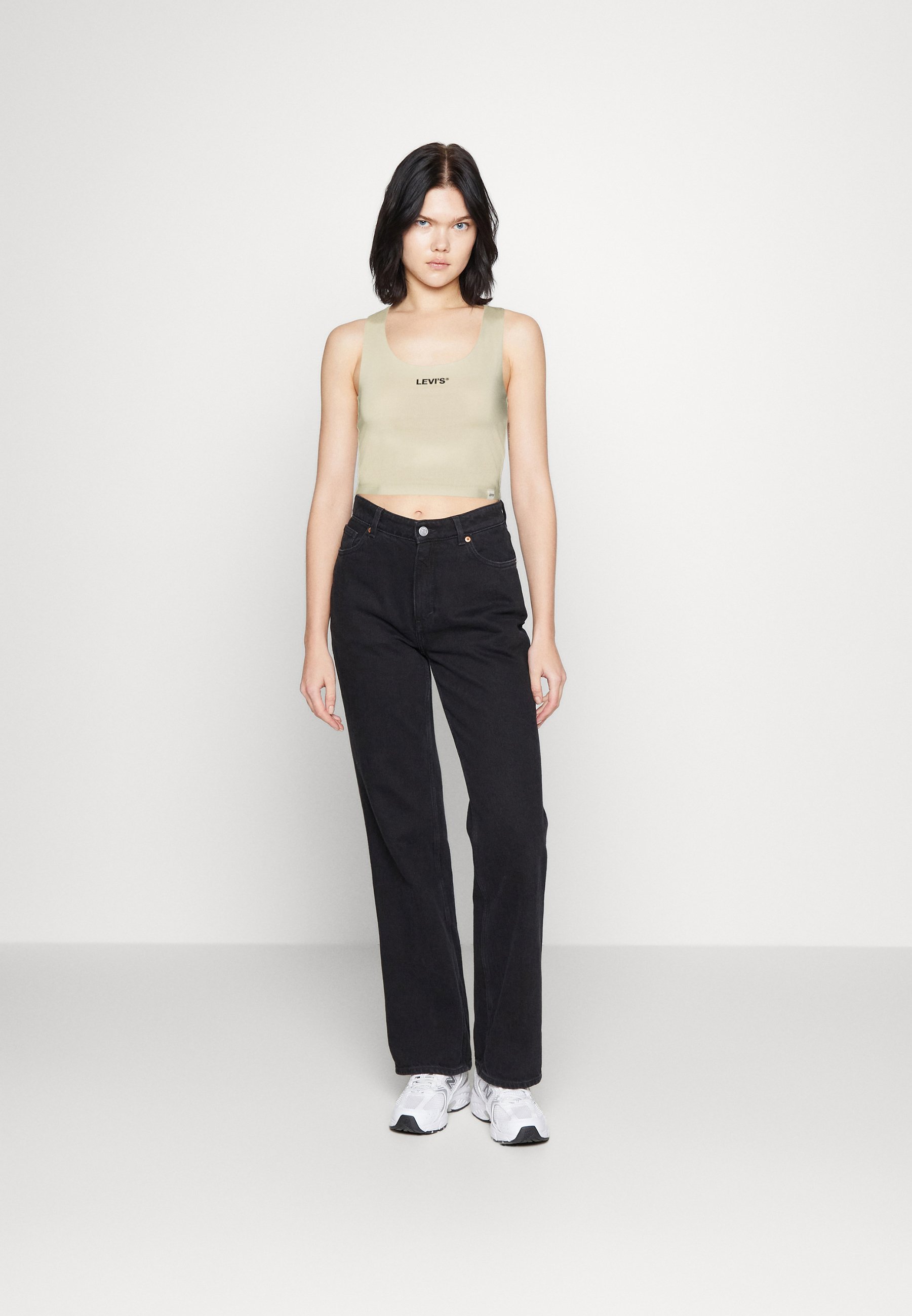 Levi's® GRAPHIC RACER HALF TANK - Top - pebble/camel