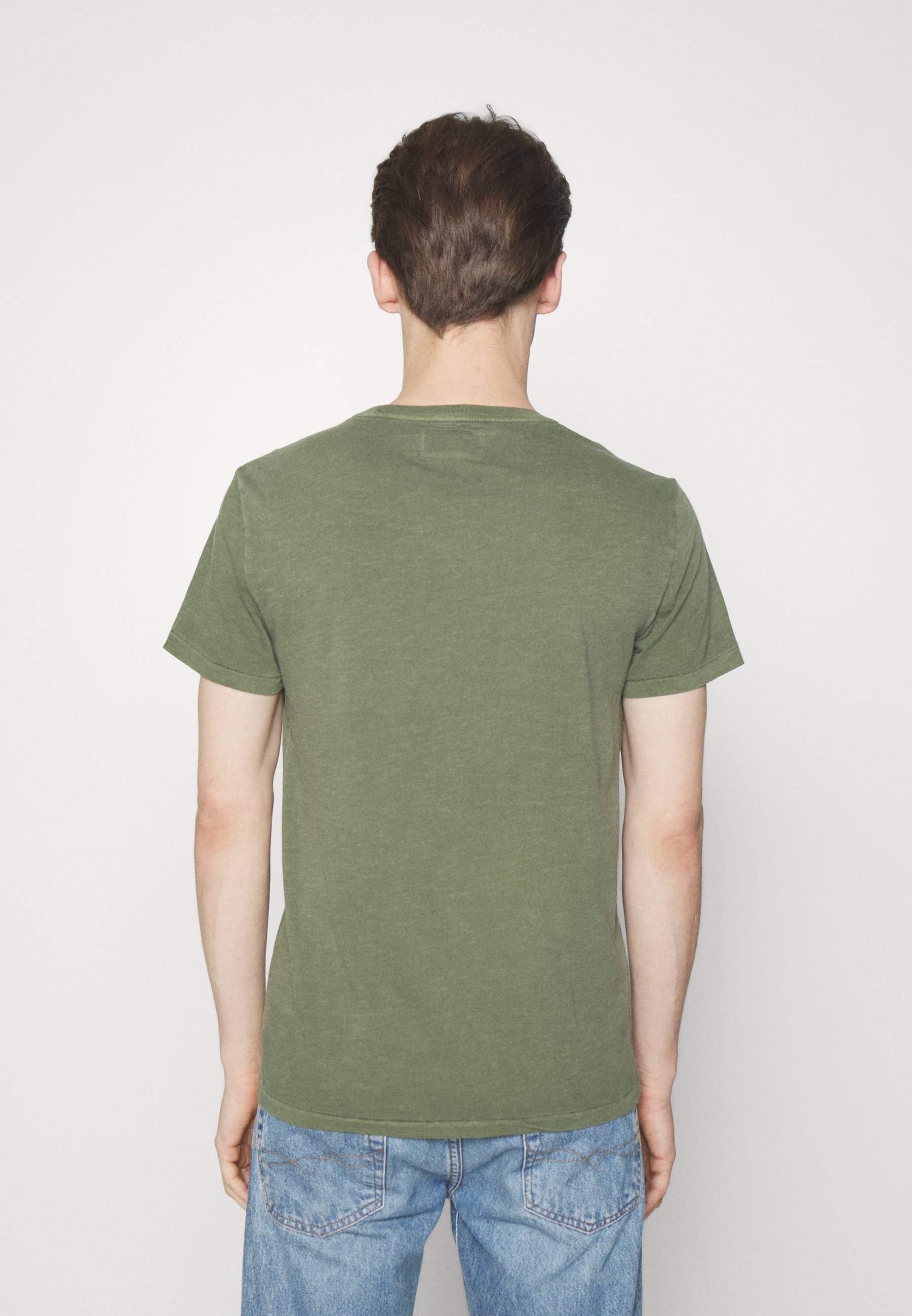 Polo Ralph Lauren CUSTOM SLIM FIT POCKET - Basic T-shirt - dark sage/dark green