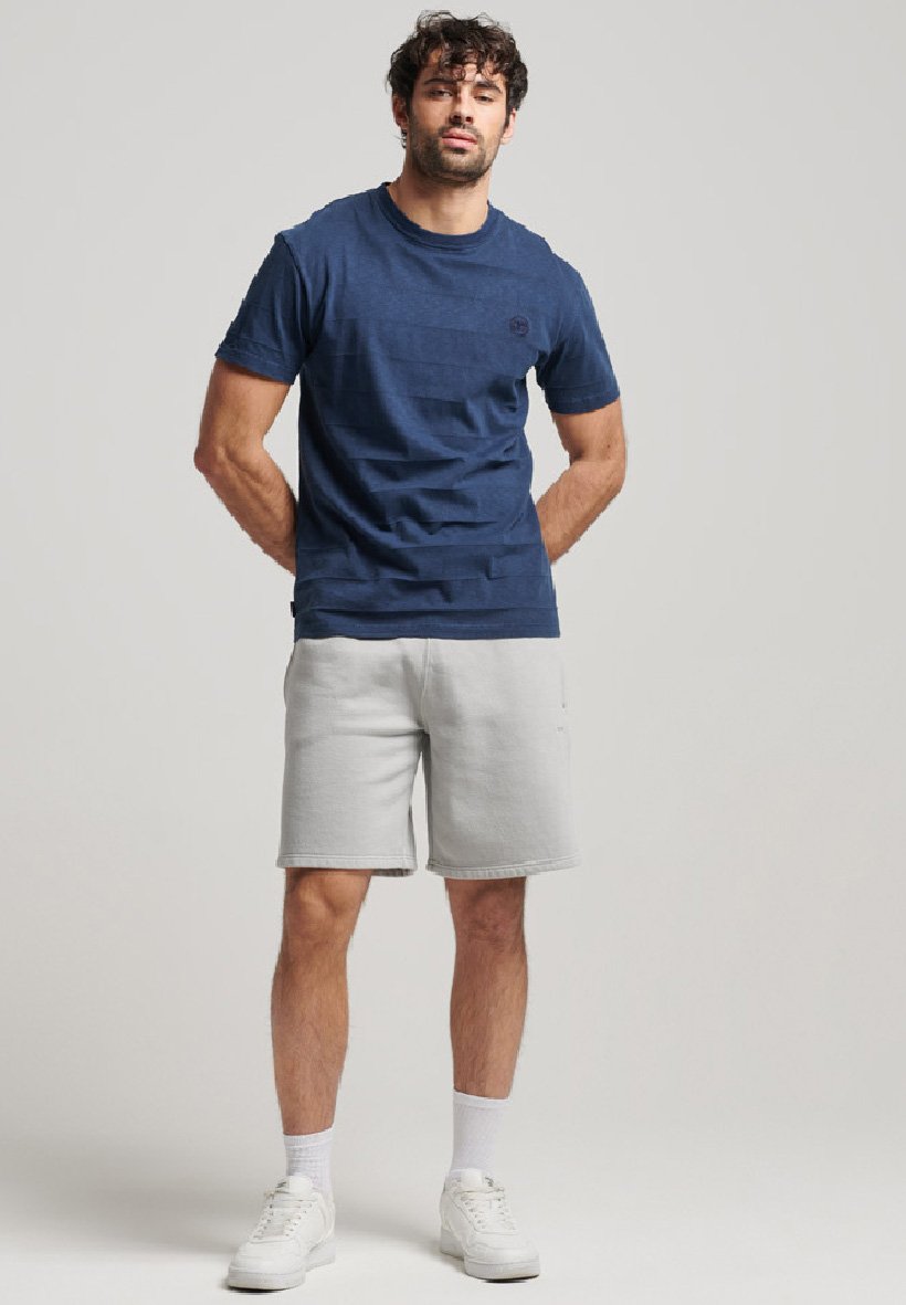 Superdry VINTAGE MARK  - Shorts - light stone/beige
