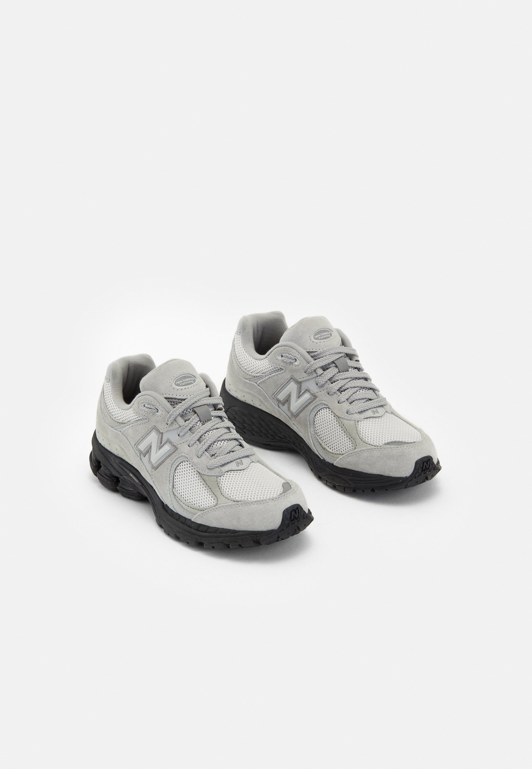 NB 2002 UNISEX - Trainers - grey