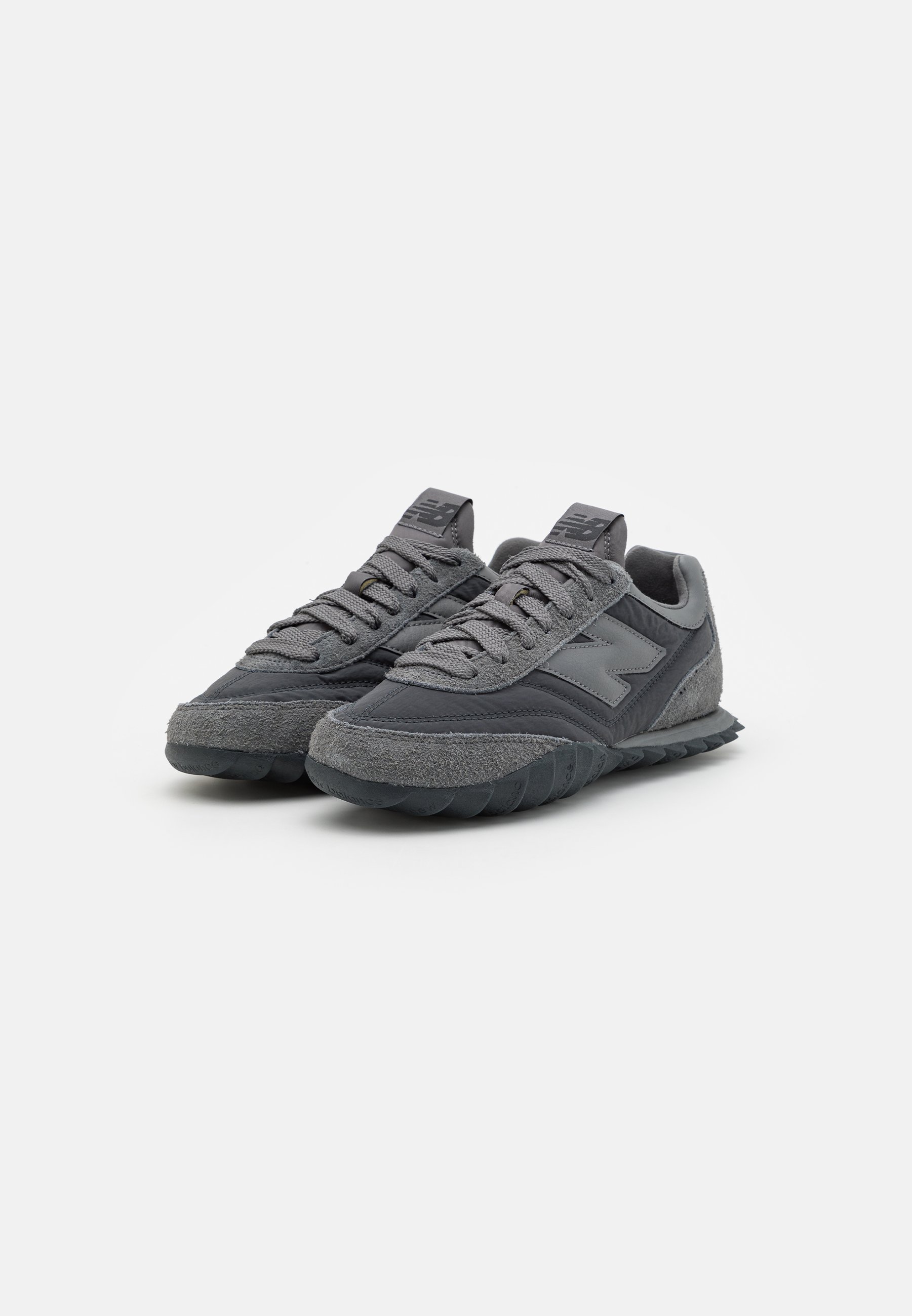 NB RC30 UNISEX - Trainers - grey