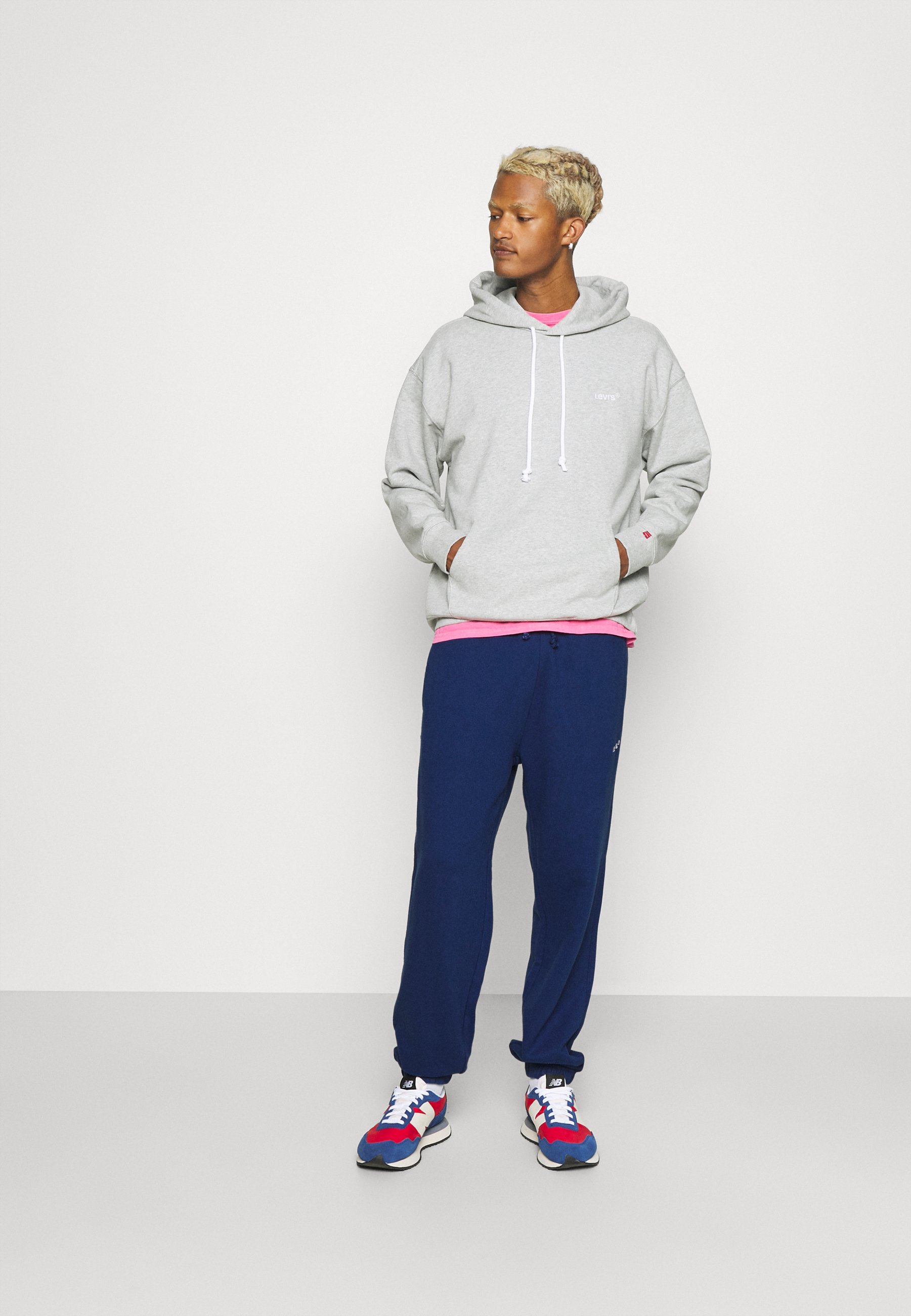Levi's® TAB PANT - Tracksuit bottoms - navy peony/dark blue