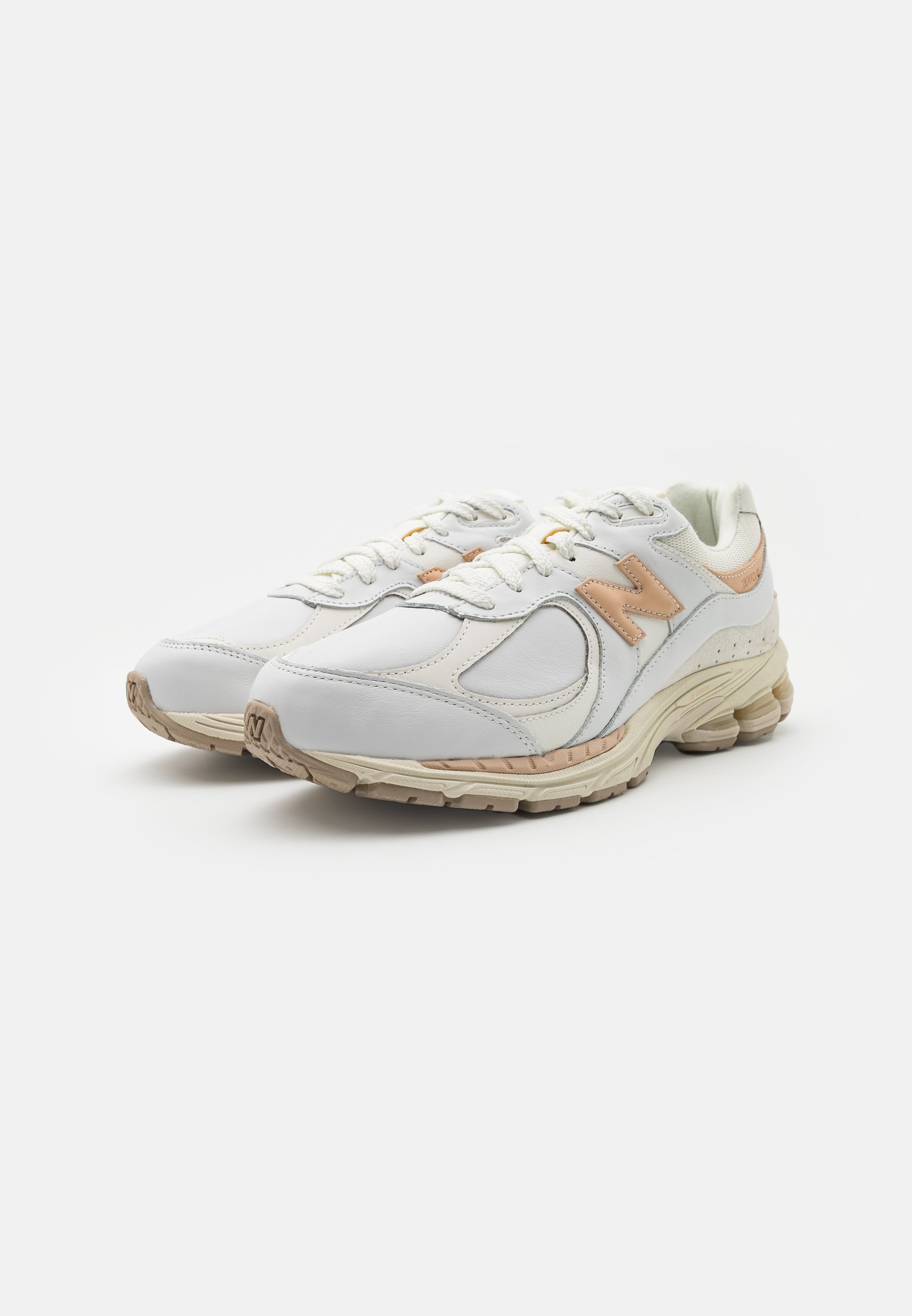 NB 2002 UNISEX - Trainers - bright white/white