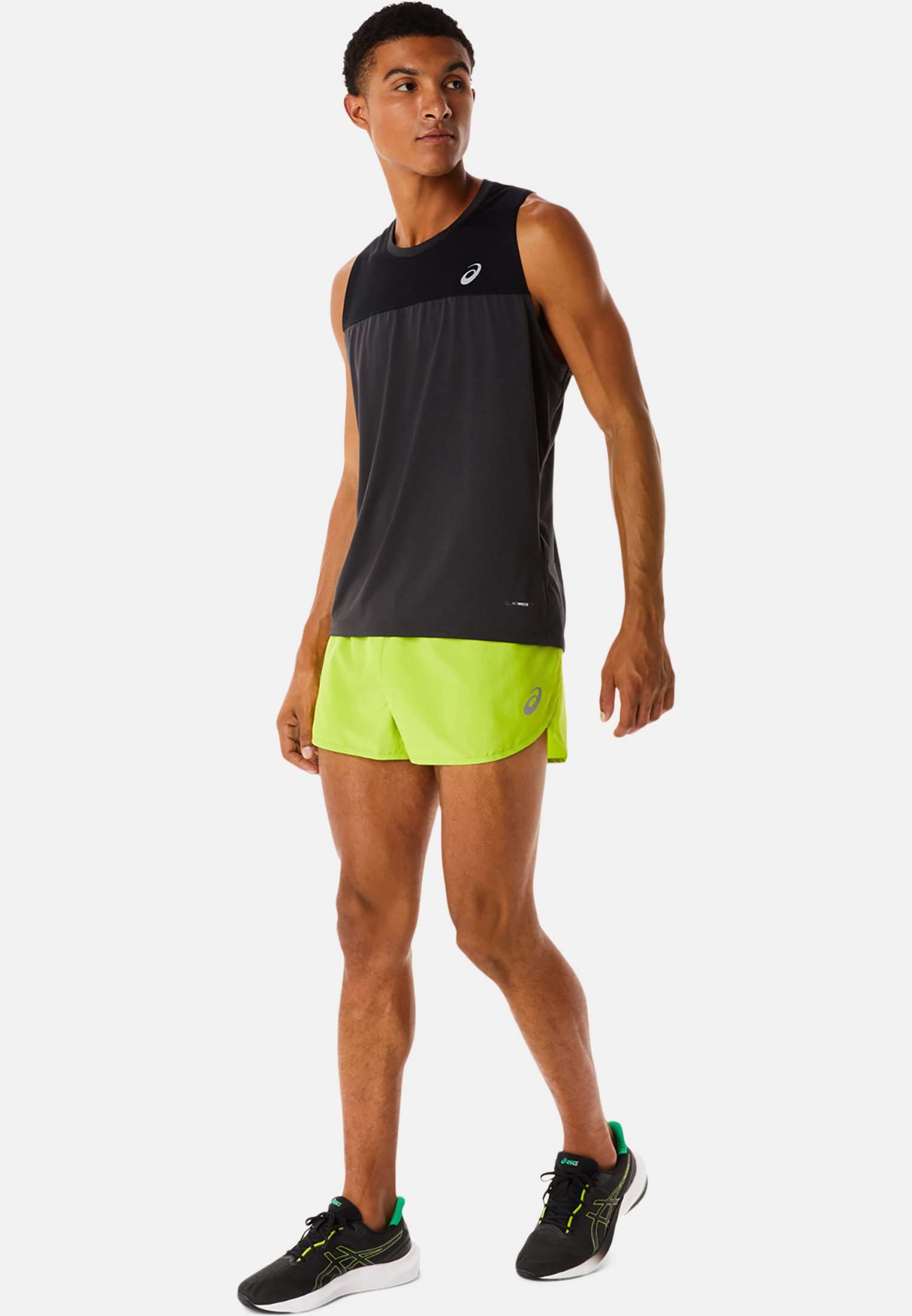 ASICS CORE SPLIT SHORT - Sports shorts - lime zest/green