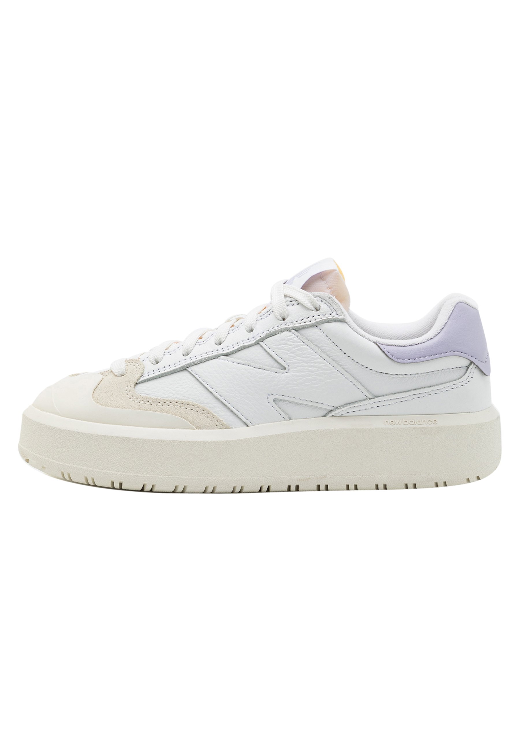 NB Trainers - white