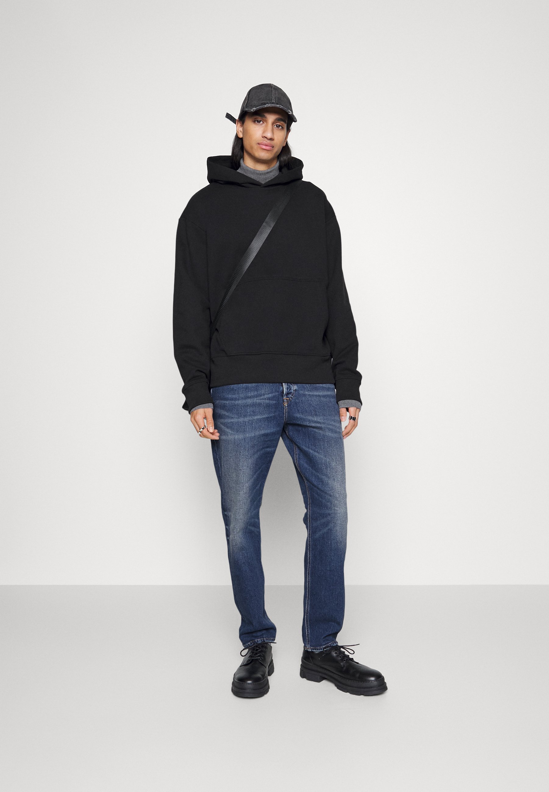 Diesel 2005 D-FINING - Straight leg jeans - denim/blue denim
