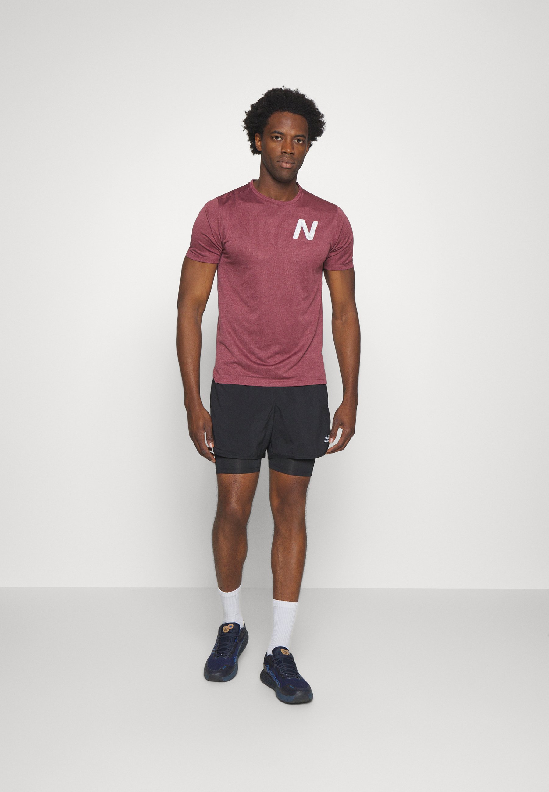 NB ACCELERATE PACER 5 2-IN-1  - Sports shorts - black