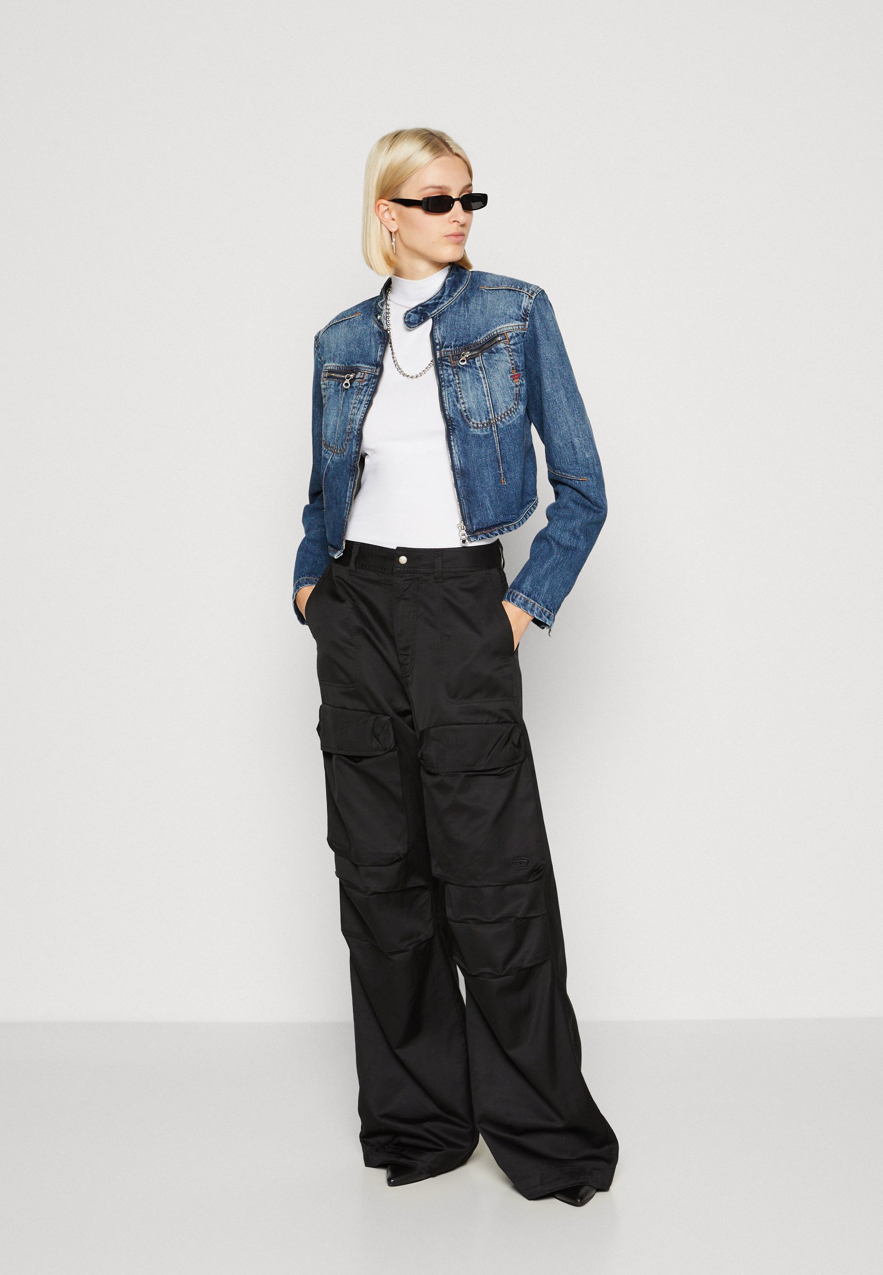 Diesel P-MALVAROSA-NEW - Cargo trousers - black