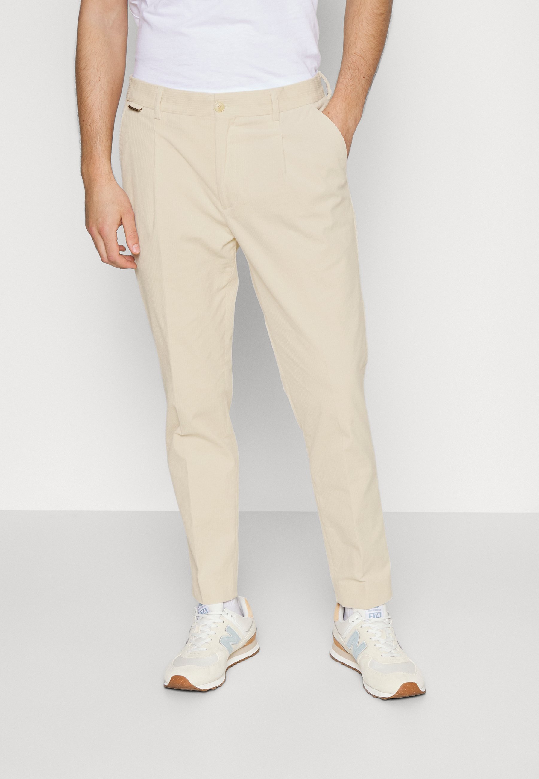 Scotch & Soda BLAKE REGULAR SLIM FIT - Trousers - off white/off-white