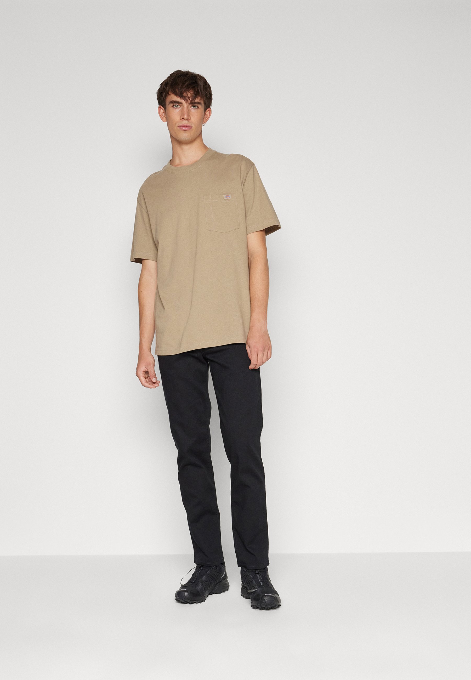 Diesel FINITIVE - Straight leg jeans - 02/black