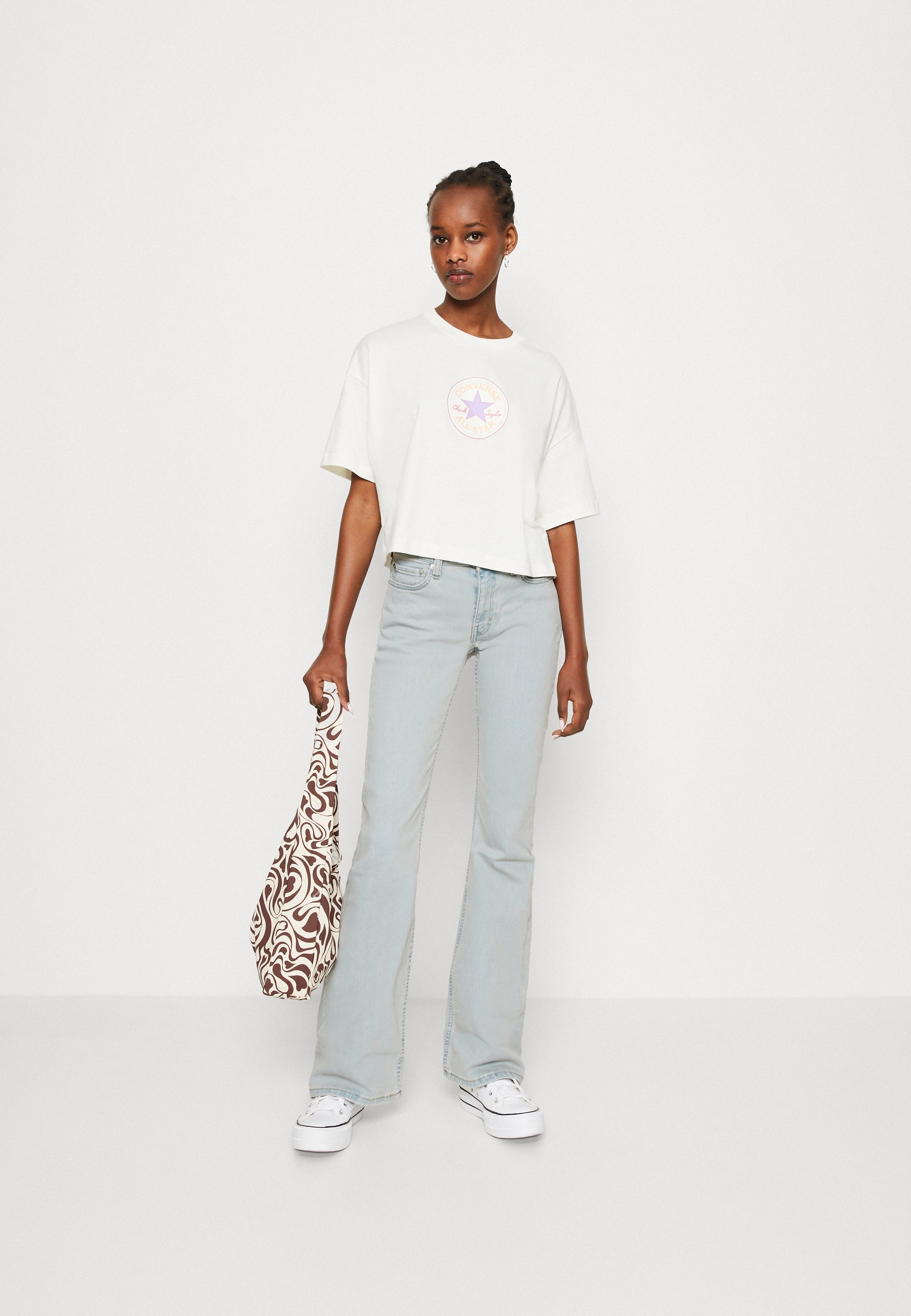 Converse CHUCK PATCH BOXY TEE - Print T-shirt - egret/off-white