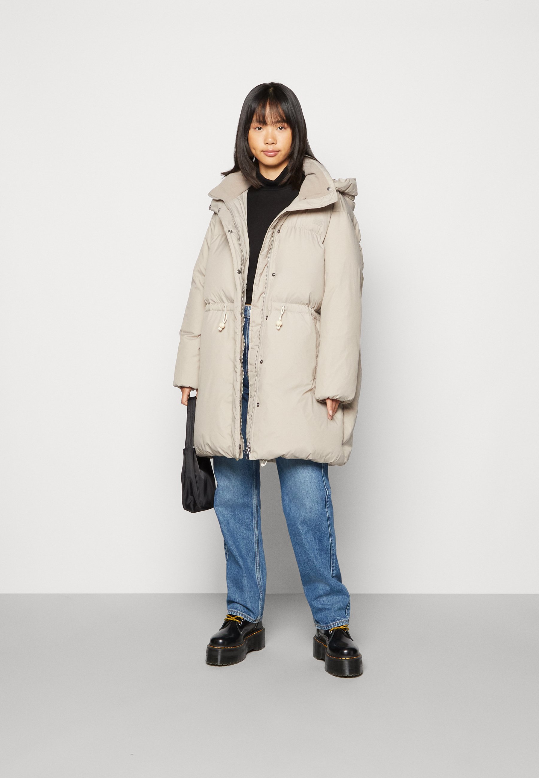 Levi's® BUBBLE PUFFER - Down coat - light mink/grey