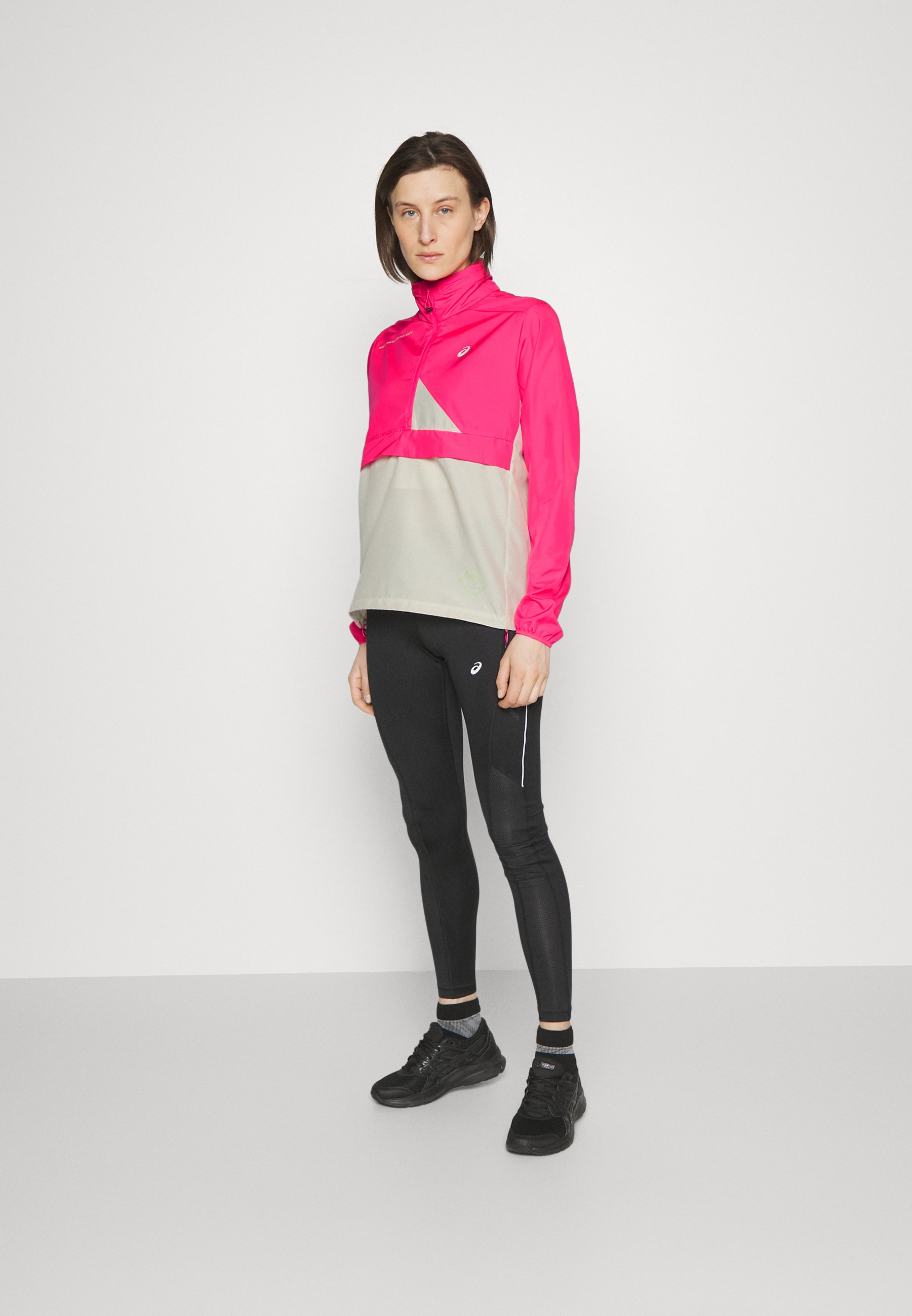 ASICS FUJITRAIL ANORAK - Windbreaker - pink / birch/pink