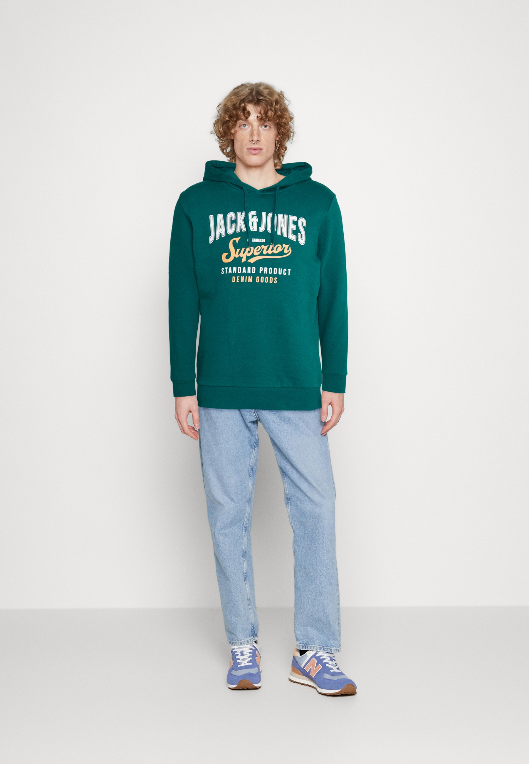 Jack &Jones JJELOGO HOOD - Hoodie - dark green