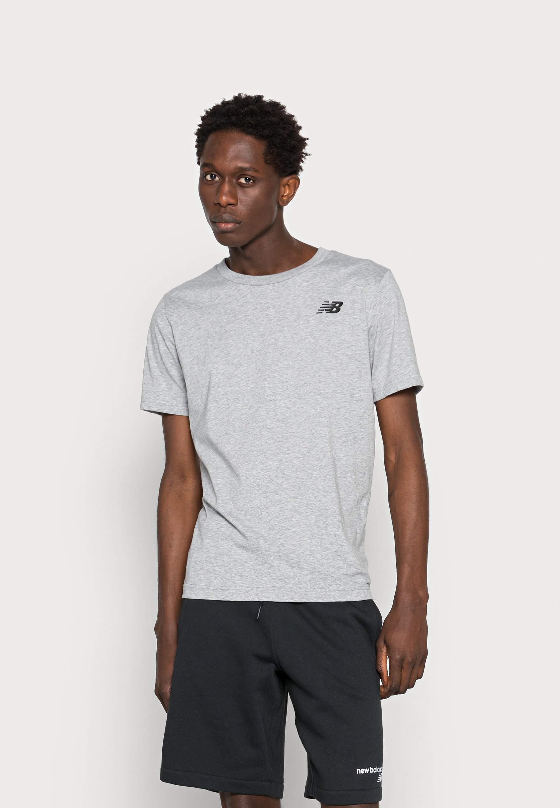NB CLASSIC ARCH TEE - Print T-shirt - athletic grey/grey