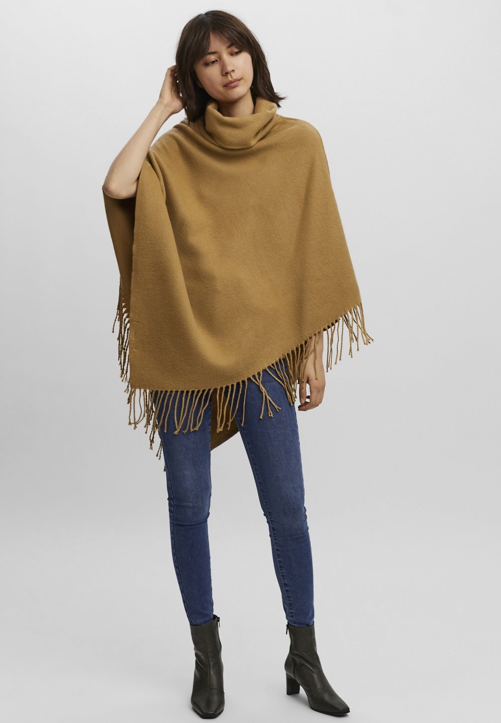 Vero Moda VMKLEO PONCHO - Cape - tan/beige