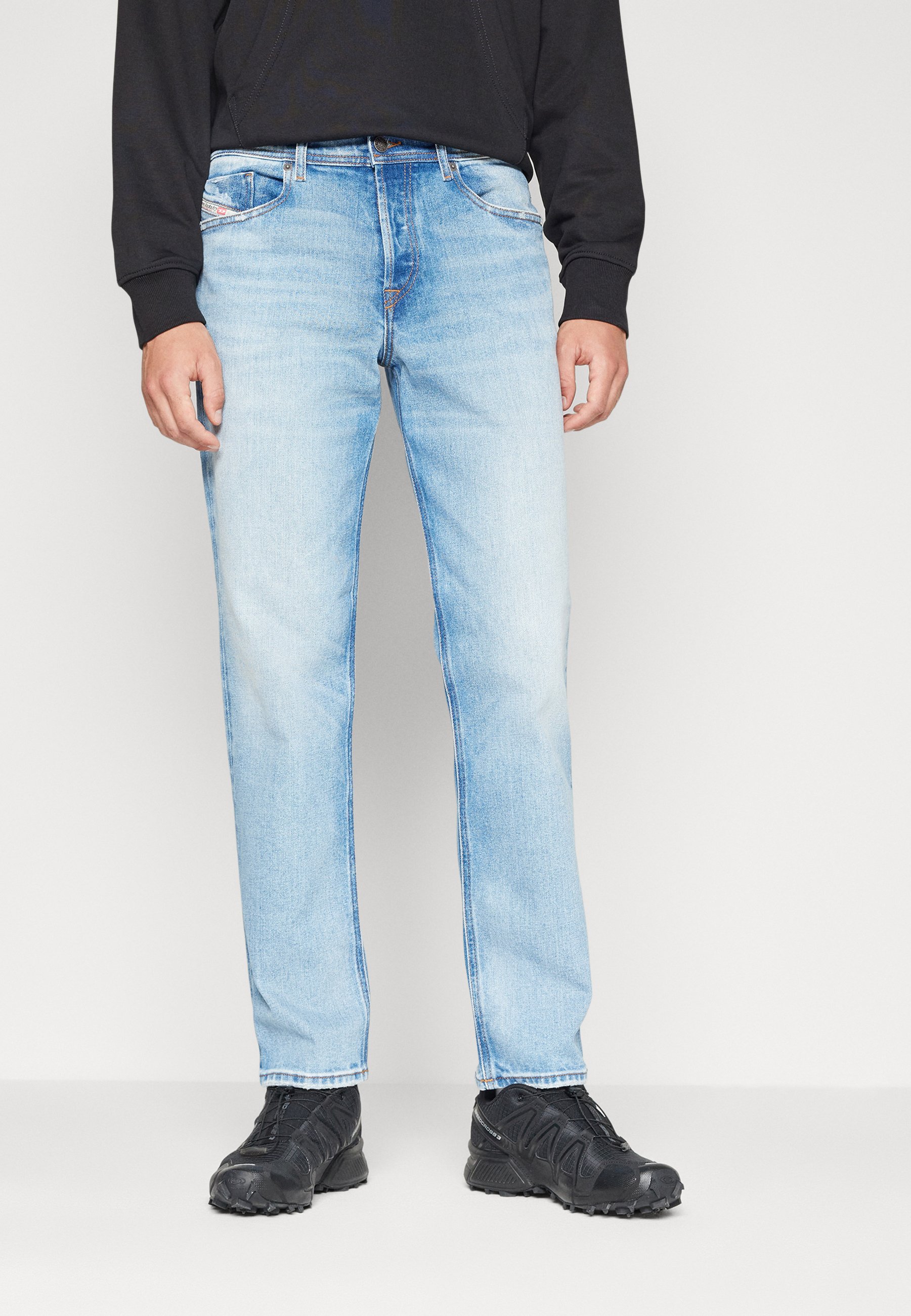 Diesel FINITIVE - Straight leg jeans - 808N/light-blue denim