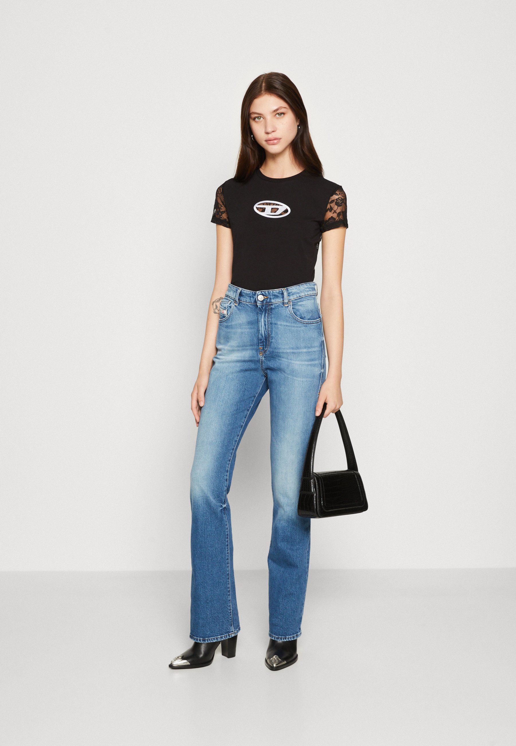 Diesel OVALACE - Print T-shirt - black