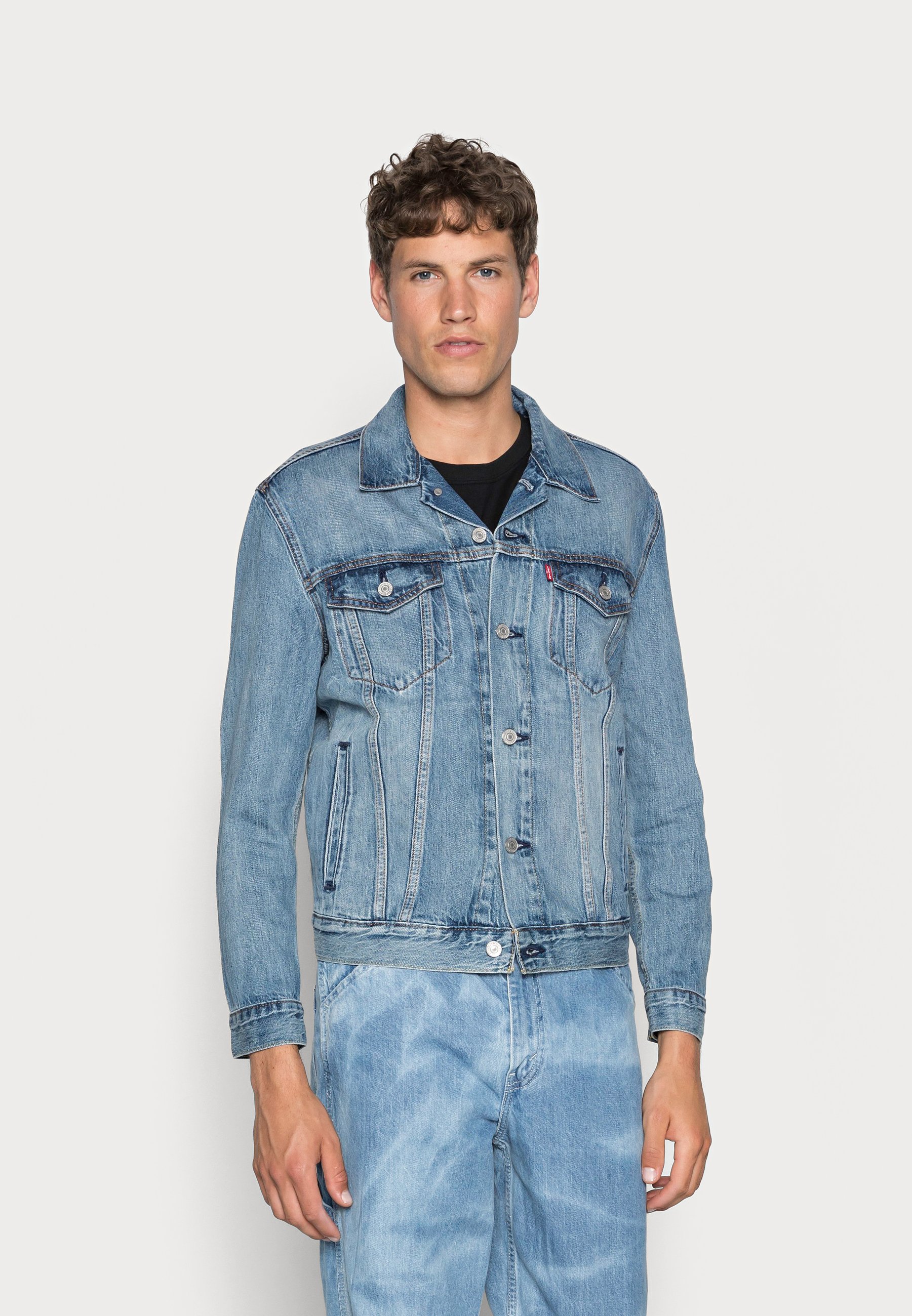 Levi's® THE TRUCKER JACKET - Denim jacket - killebrew/light-blue denim