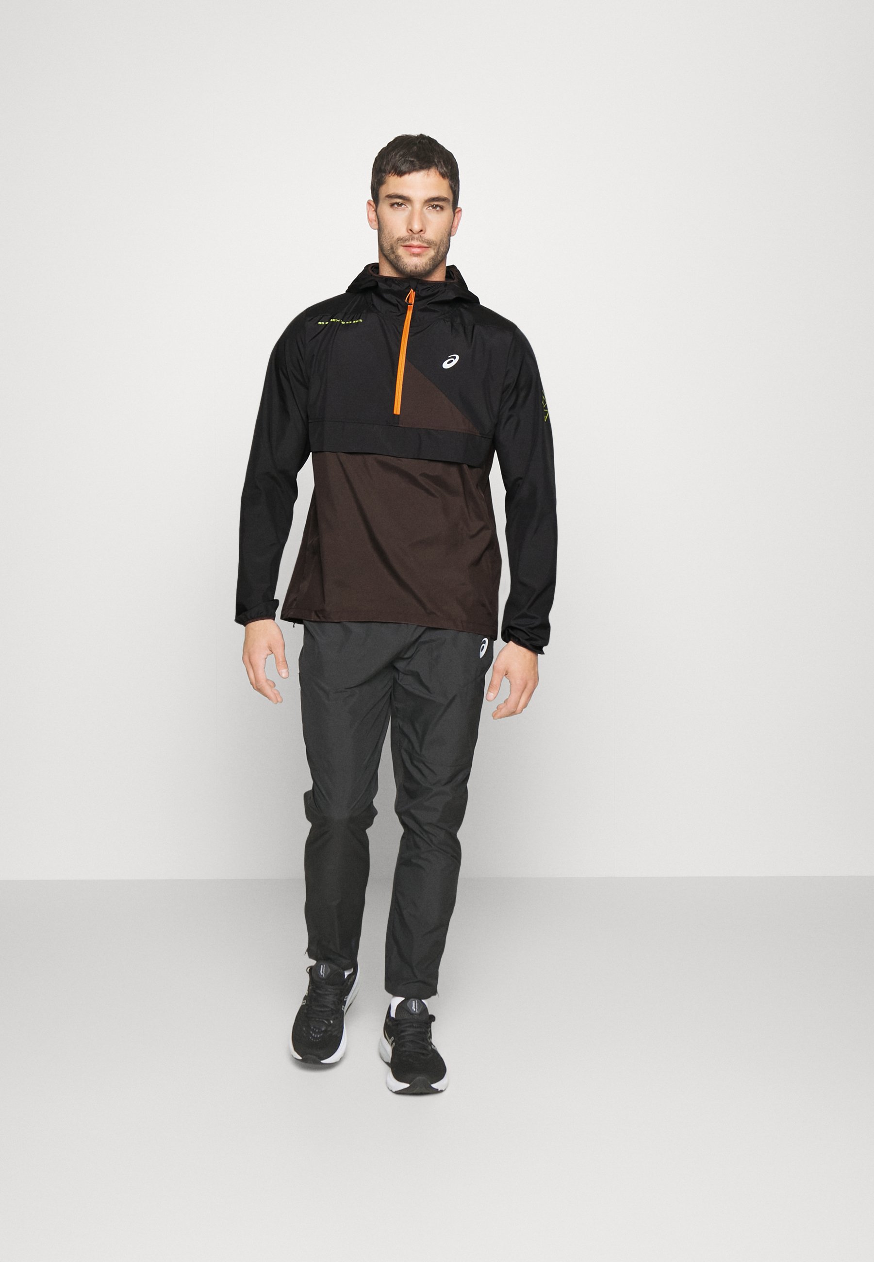 ASICS FUJITRAIL ANORAK - Windbreaker - dark auburn/antique red/dark brown