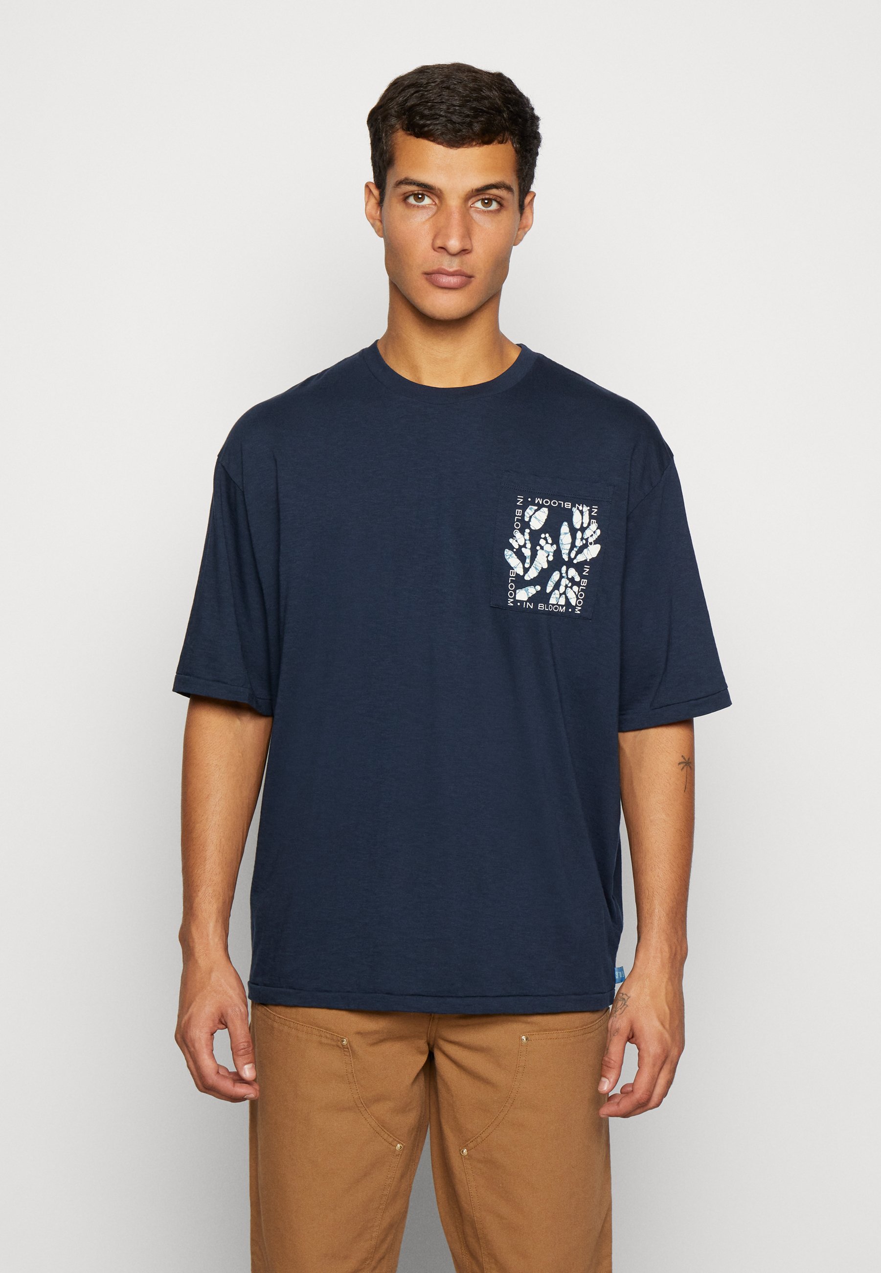 Scotch & Soda BACK ARTWORK LOOSE FIT  - Print T-shirt - night/dark blue
